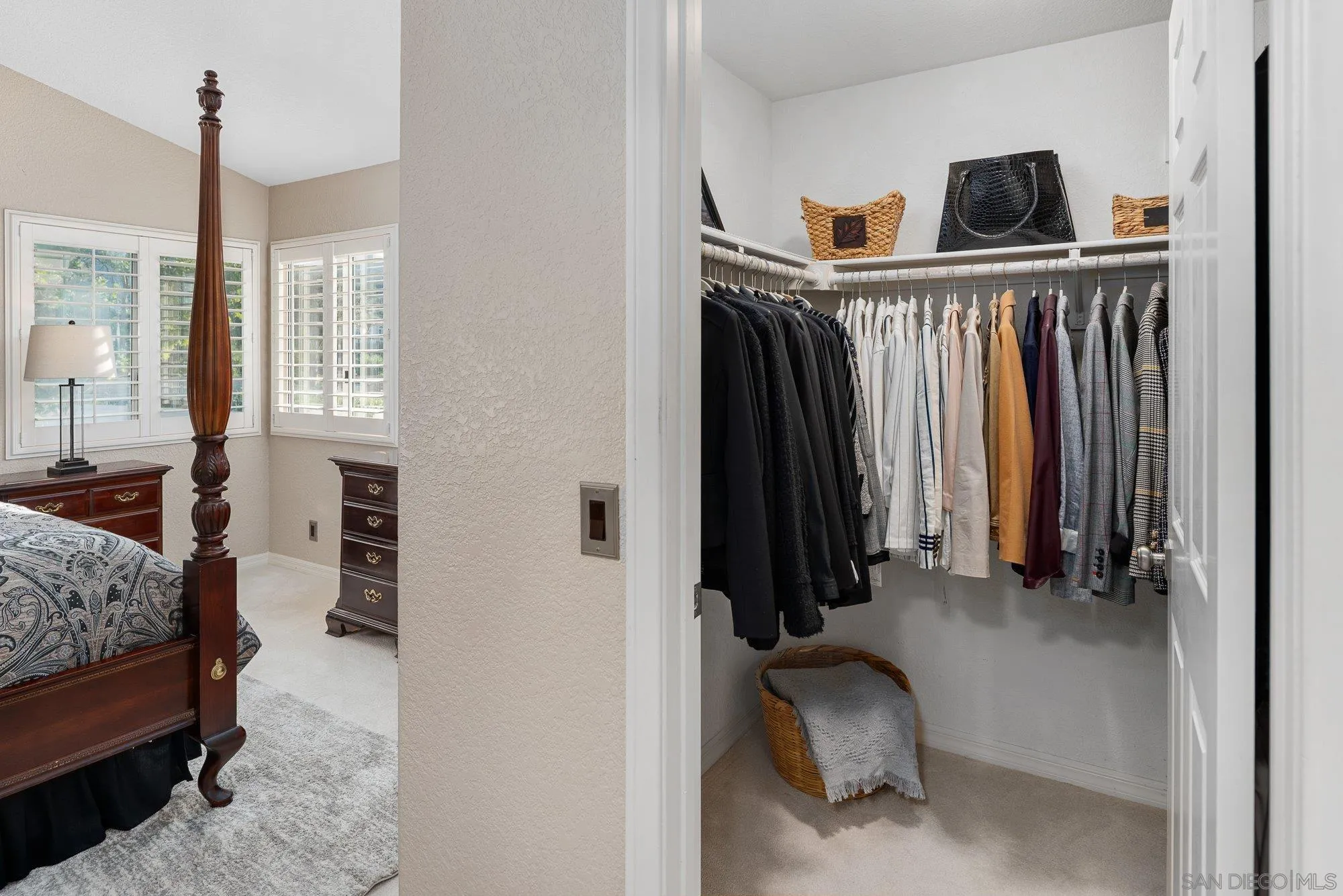 https://cdn.realtyfeed.com/cdn/127/250030326/cff5df0789229dc57aead33e19e06a41.webp