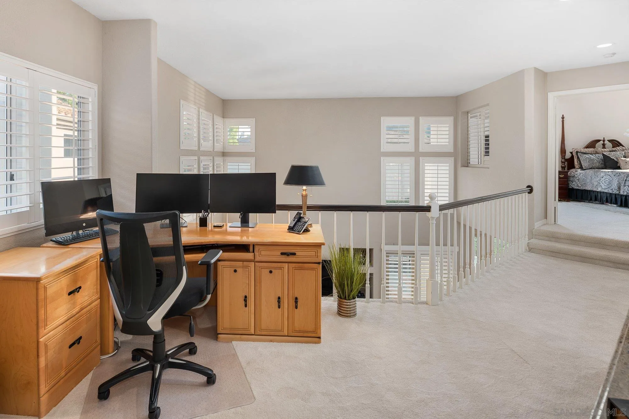 https://cdn.realtyfeed.com/cdn/127/250030326/e515084f481ac617a7edd94b23fa4b4b.webp