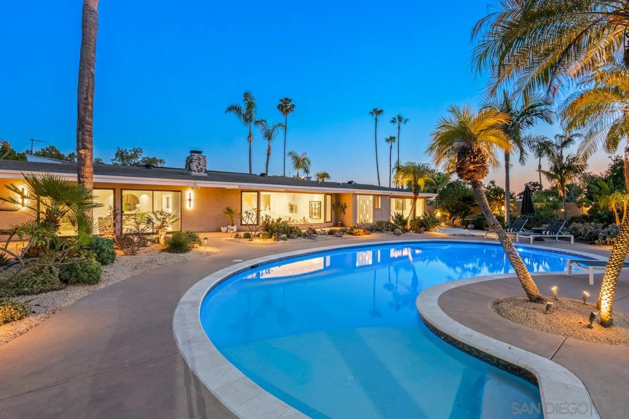 https://cdn.realtyfeed.com/cdn/127/250030338/0e3a69fb843fb56a9c017e3a6a118e62.webp