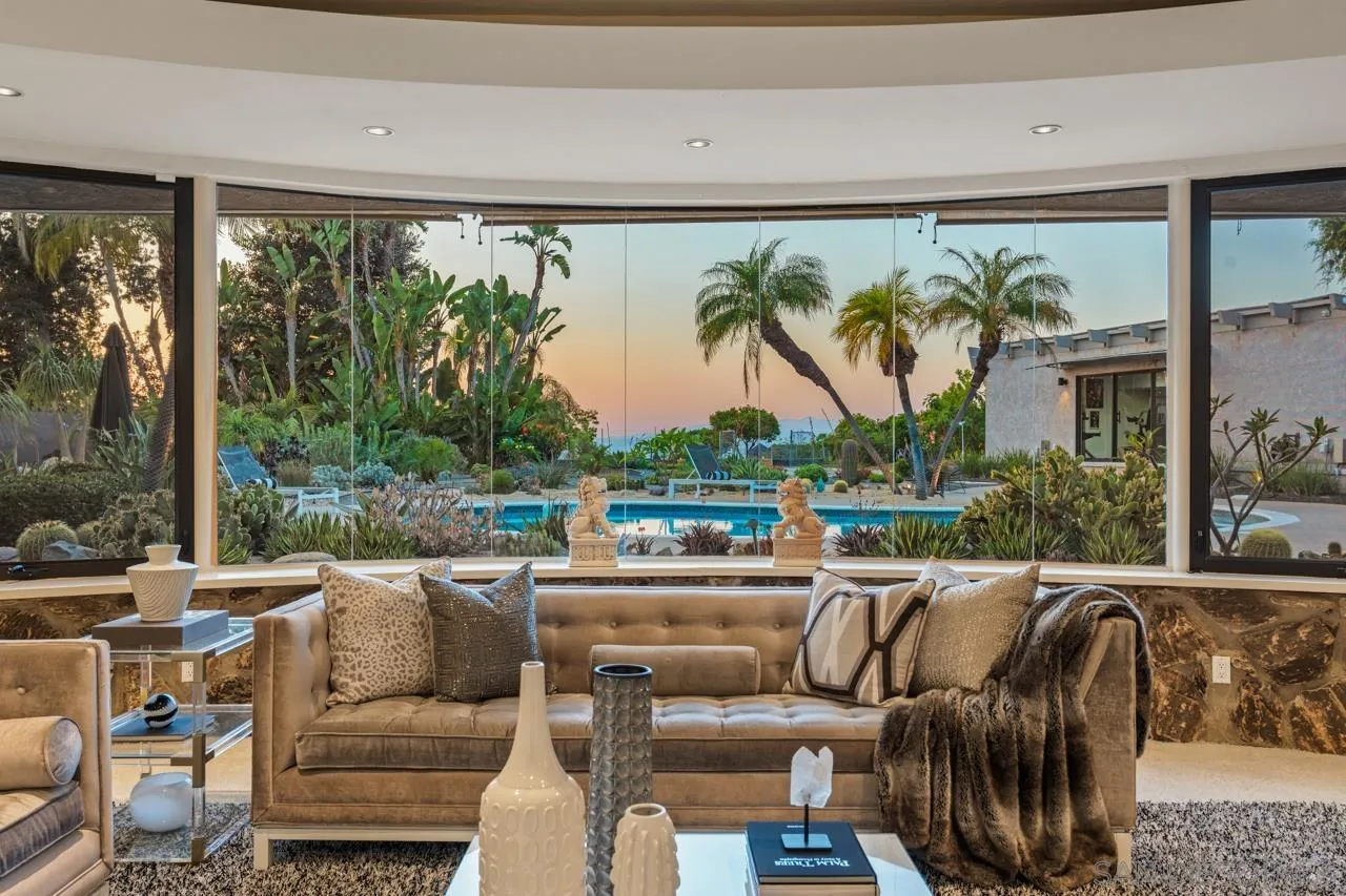 https://cdn.realtyfeed.com/cdn/127/250030338/2a71359773e7896c7965ad5842cb4421.webp