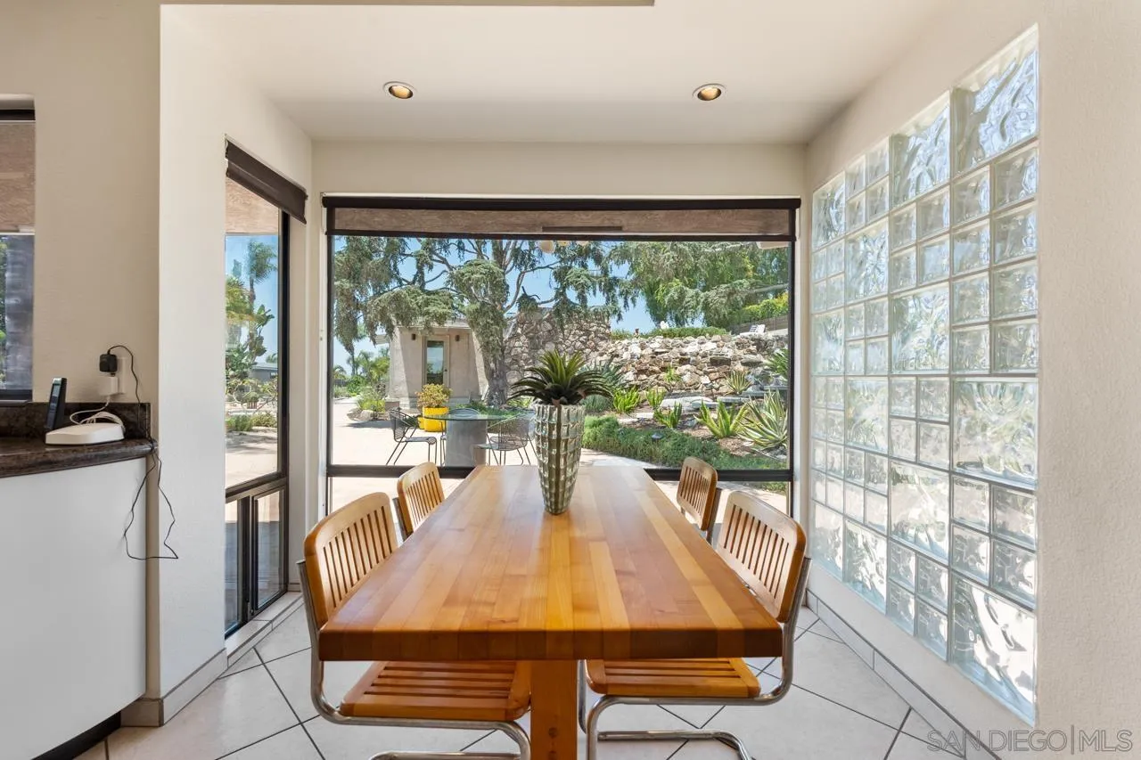https://cdn.realtyfeed.com/cdn/127/250030338/32ea0eac131daab5ae8a0489779d34fb.webp