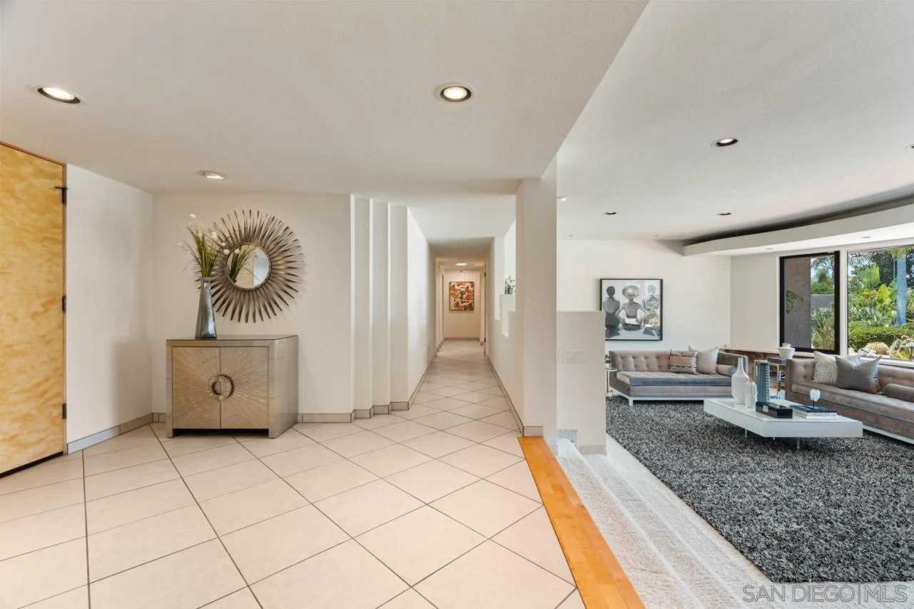https://cdn.realtyfeed.com/cdn/127/250030338/7ff551cd50f5fd0fdfc5abc6becc181e.webp