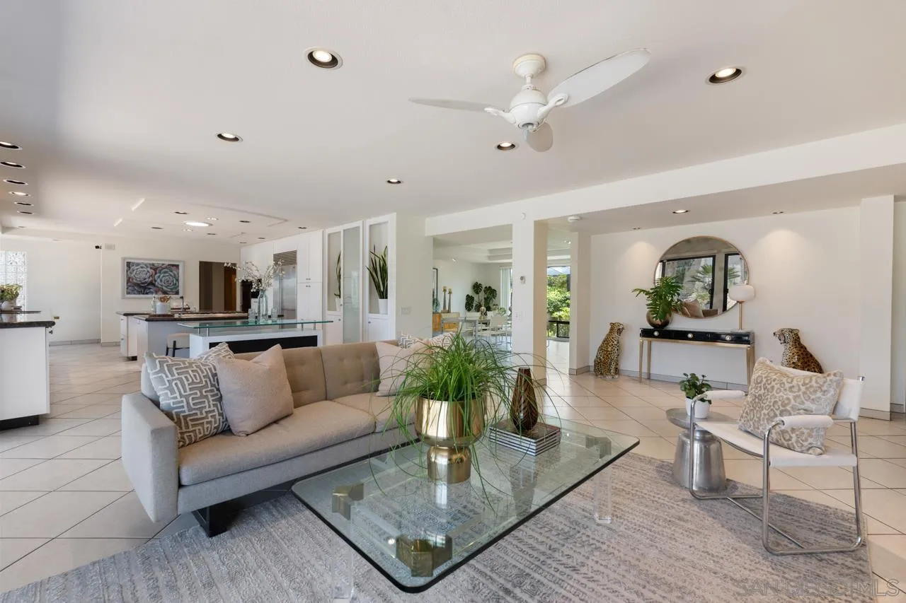 https://cdn.realtyfeed.com/cdn/127/250030338/e5bbe1f1bc0f2c8c1f7b991a8411a23d.webp