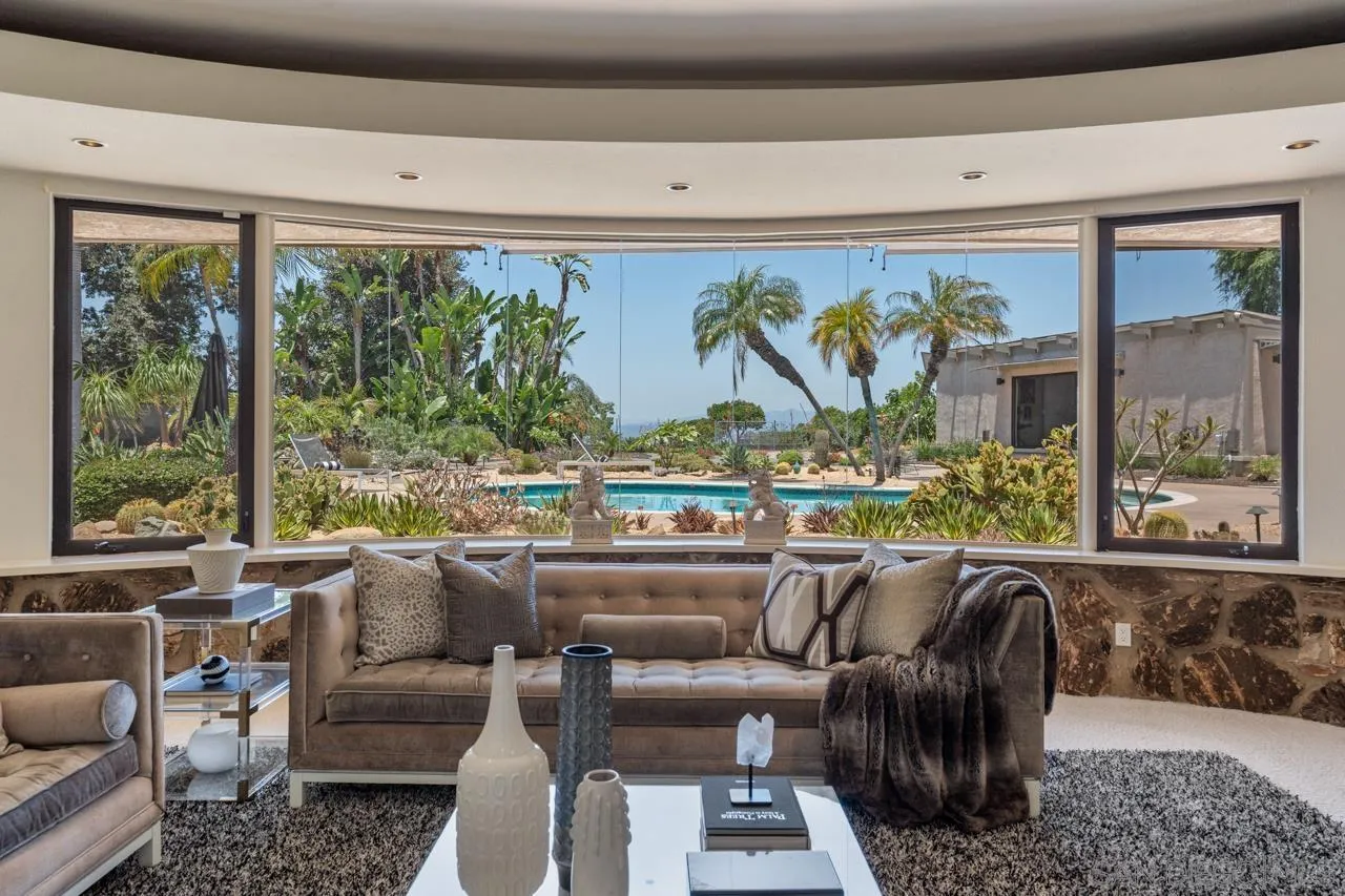 https://cdn.realtyfeed.com/cdn/127/250030338/ed802ef2b3b3ccf47218c70abc74ff1f.webp