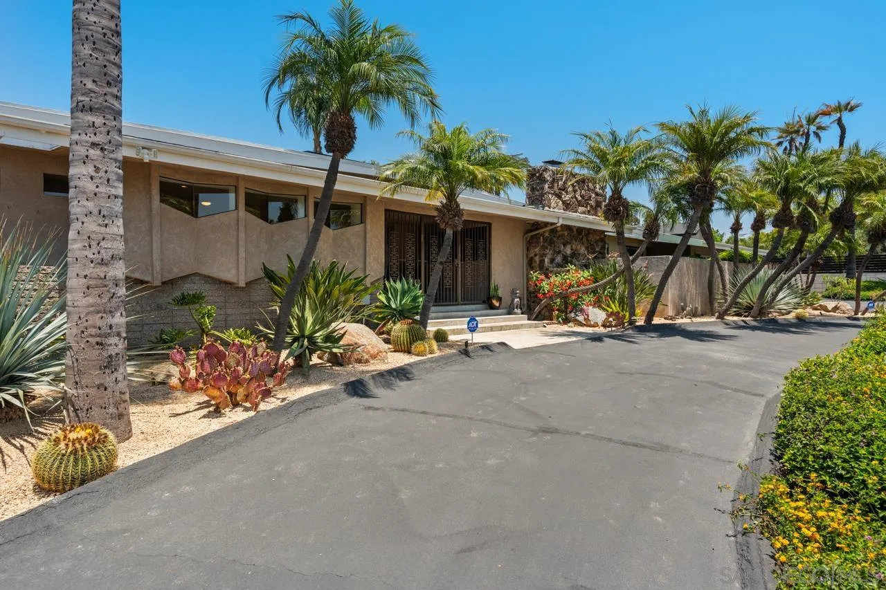 https://cdn.realtyfeed.com/cdn/127/250030338/f76c5a66a687678afa19fc5f107c7a27.webp