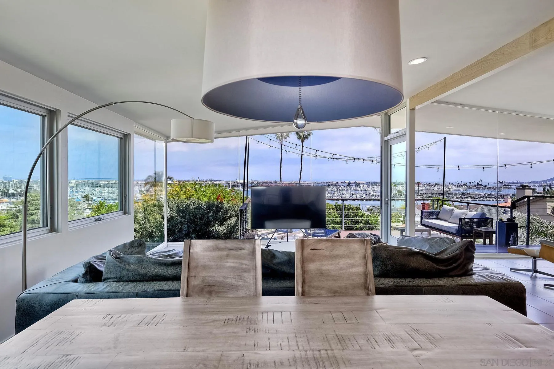 https://cdn.realtyfeed.com/cdn/127/250030348/3448637335d25ab7e9f0afc2360eca08.webp
