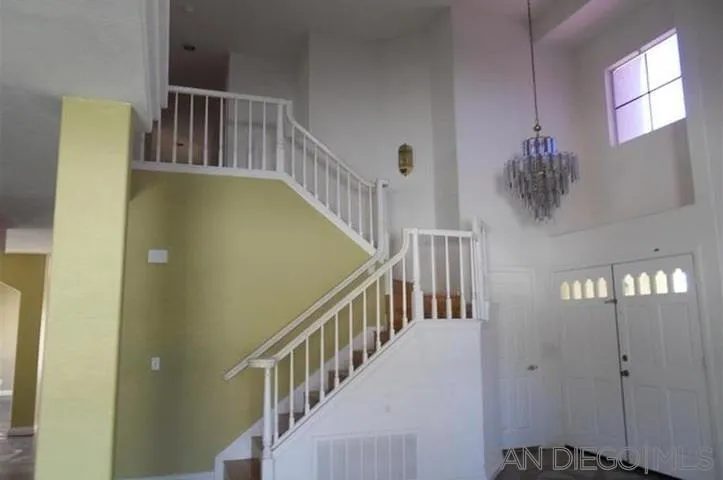 https://cdn.realtyfeed.com/cdn/127/250030376/031214474ff77b0f6e51f34dc63f852f.webp