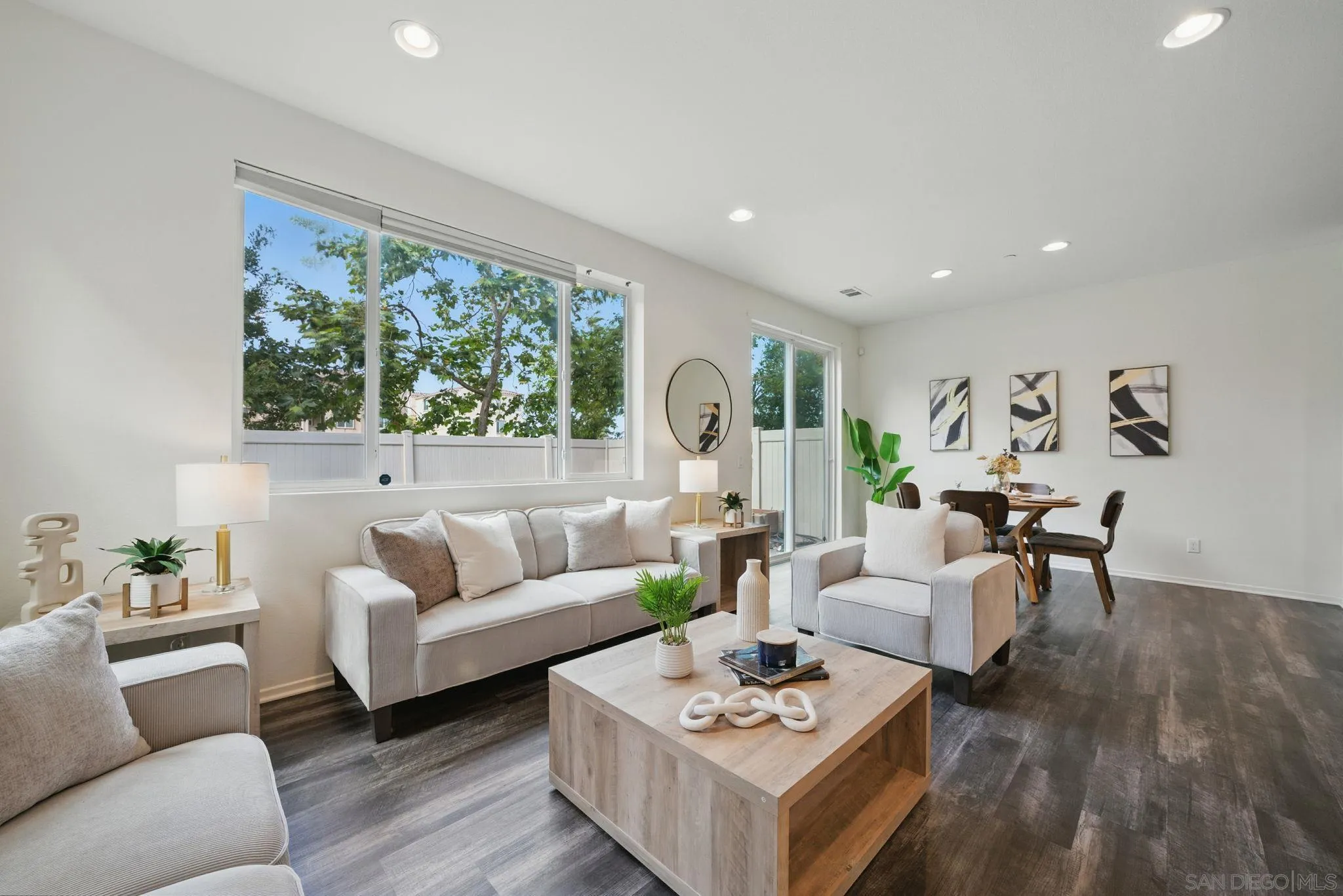 Photo #6: 250030381 Listing 