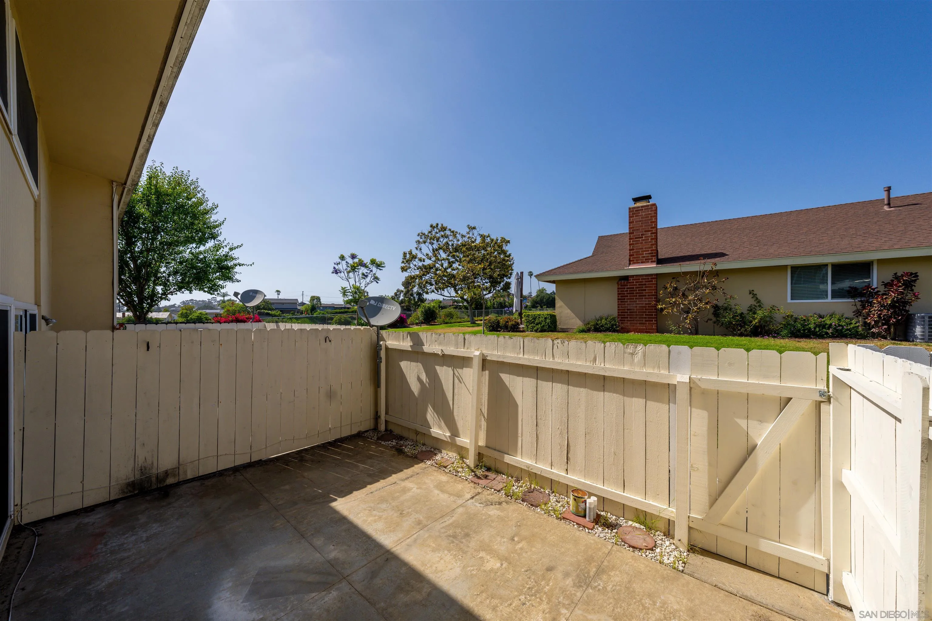 Photo #15: 250030425 Listing: Photo #15