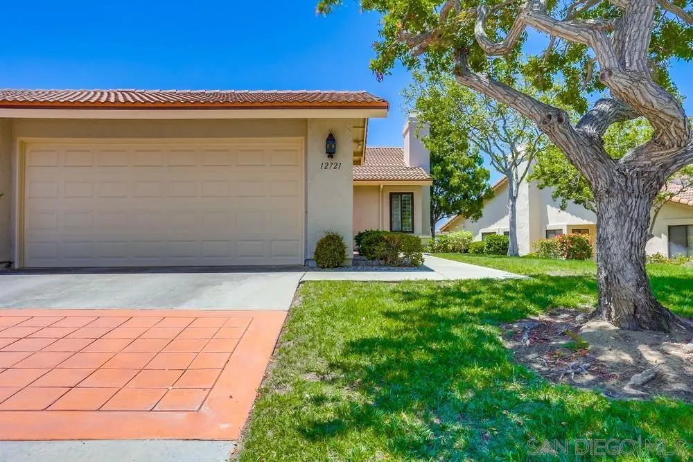 Photo #3: 250030432 Listing 