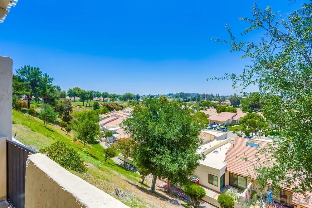 https://cdn.realtyfeed.com/cdn/127/250030432/91e8f5a5d5cf94b6a842634e808809ad.webp