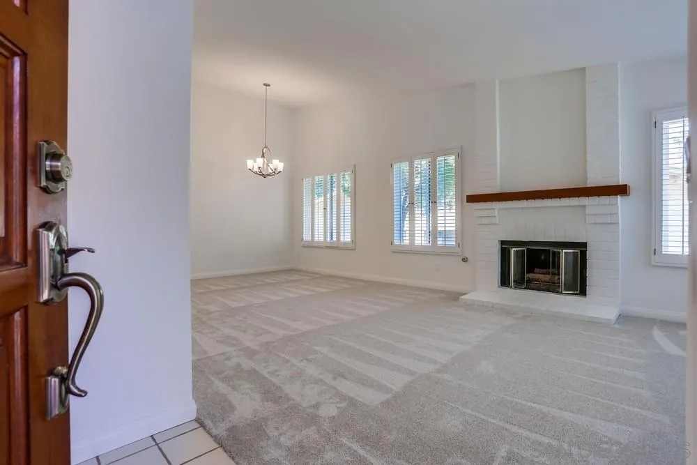 Photo #5: 250030432 Listing 
