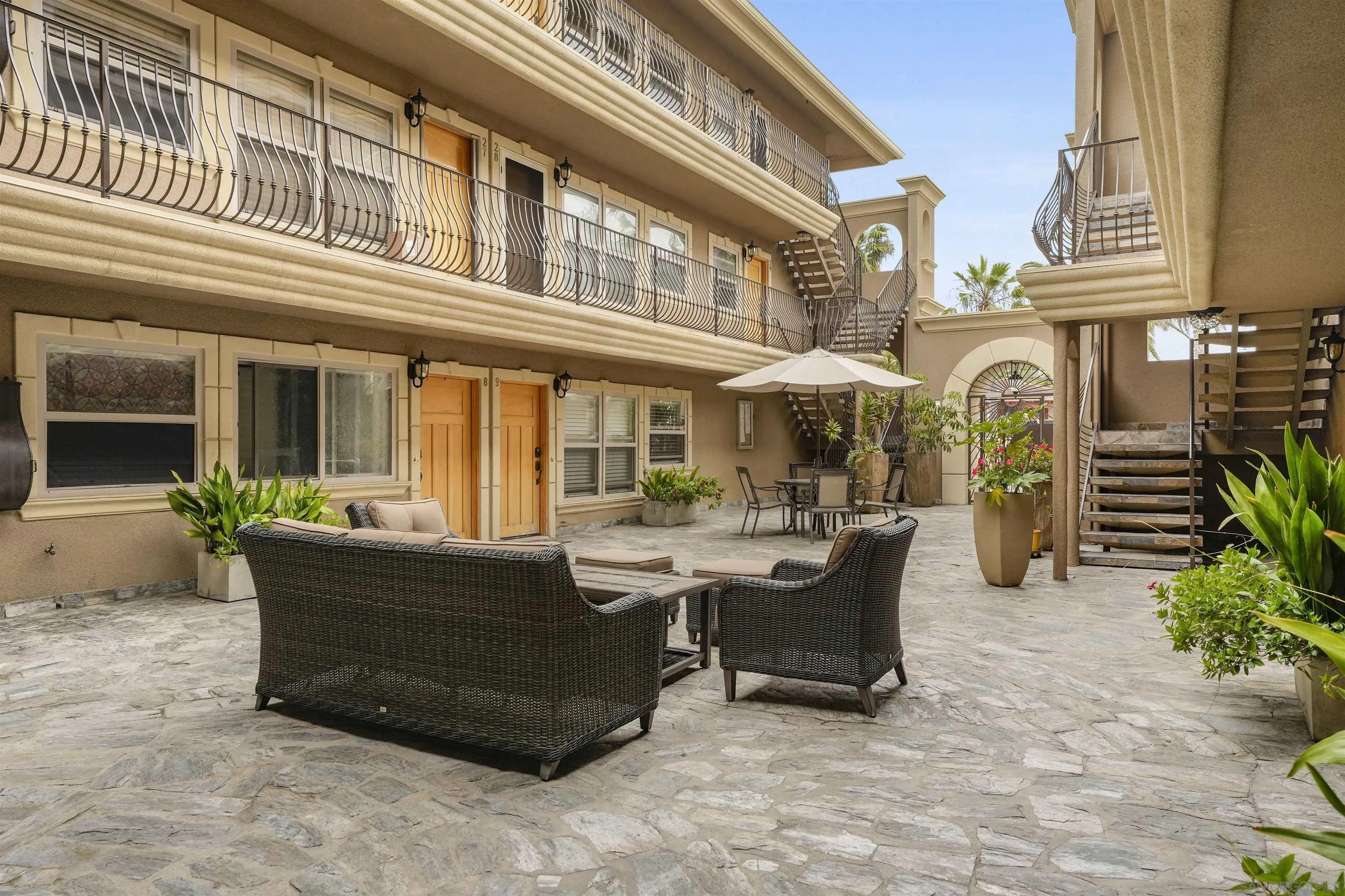 Photo #4: 250030433 Listing 