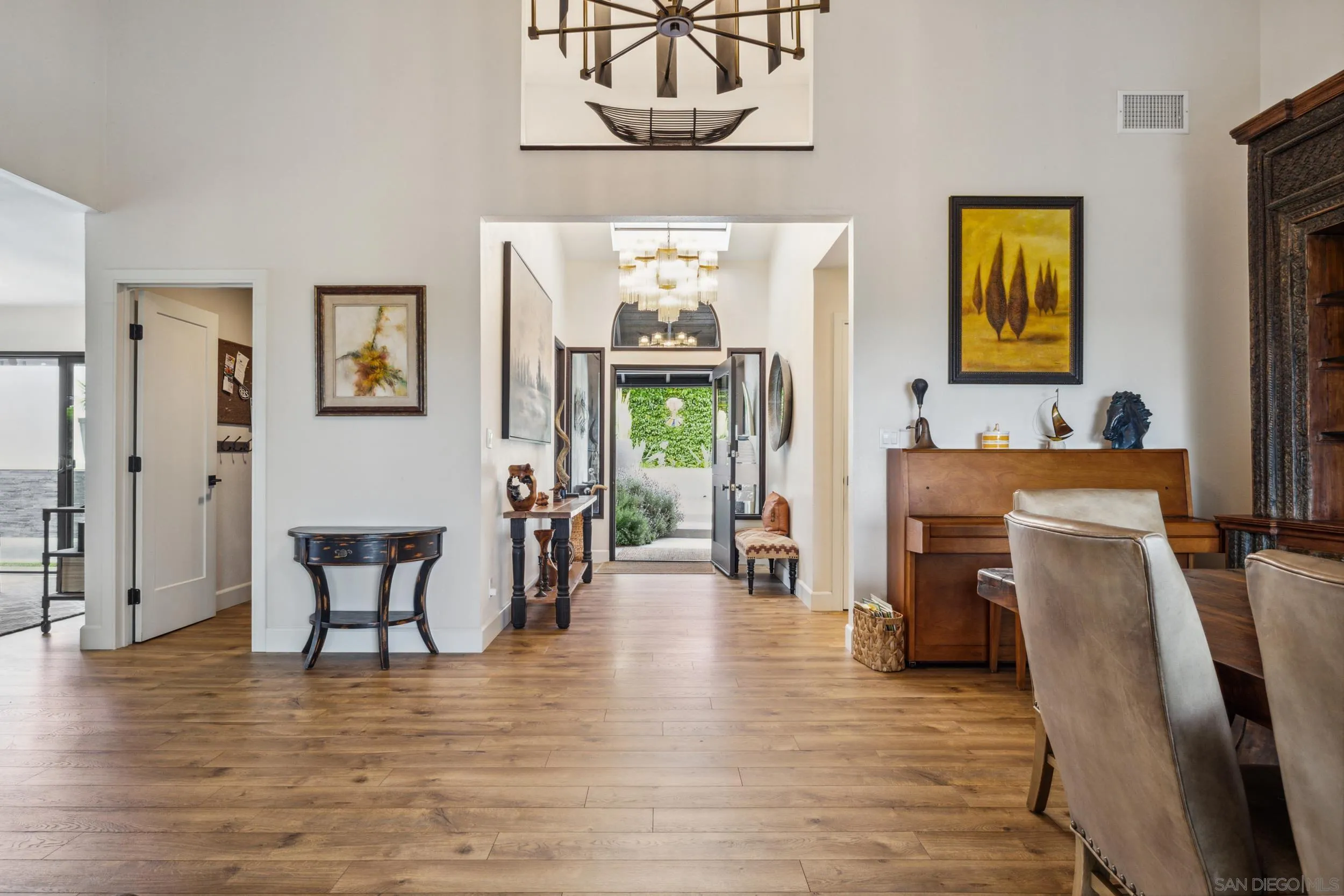 https://cdn.realtyfeed.com/cdn/127/250030435/3c6f3cbda0e977b64362bc7e769477bf.webp