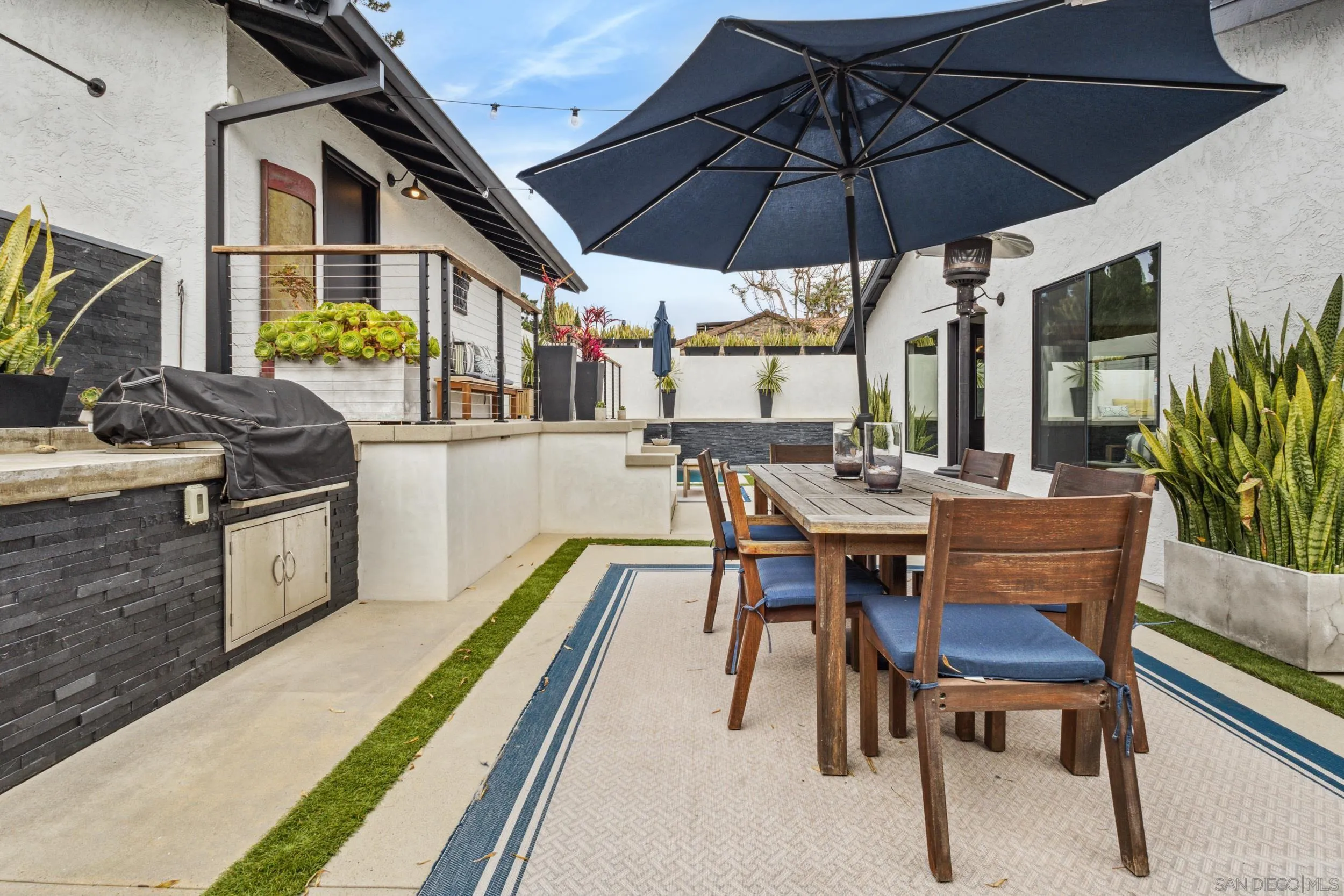 https://cdn.realtyfeed.com/cdn/127/250030435/668b634b94470d827fcaea4357a686b4.webp