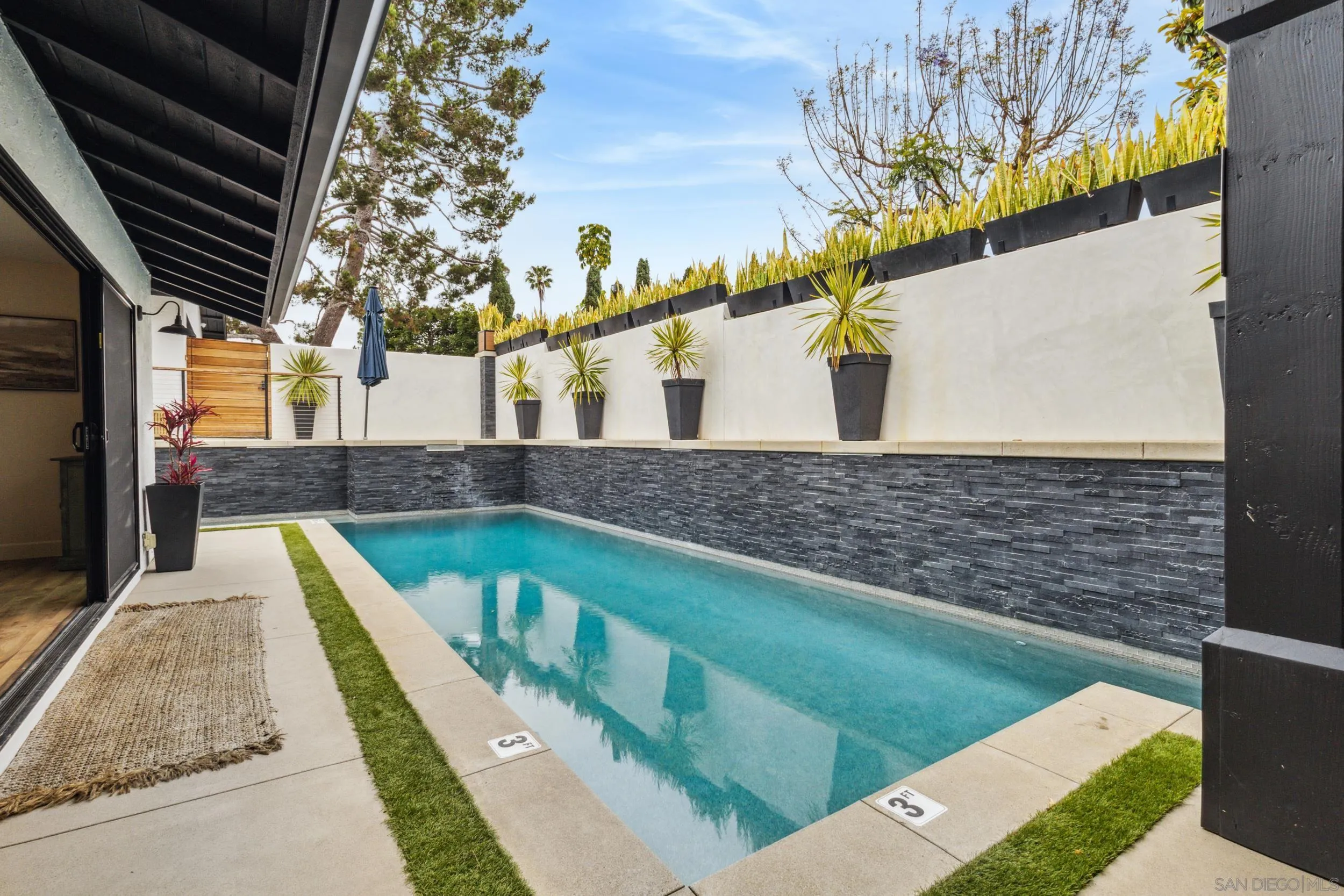 https://cdn.realtyfeed.com/cdn/127/250030435/98a7ff04c3dd0ca53a4fef85db18d0e6.webp