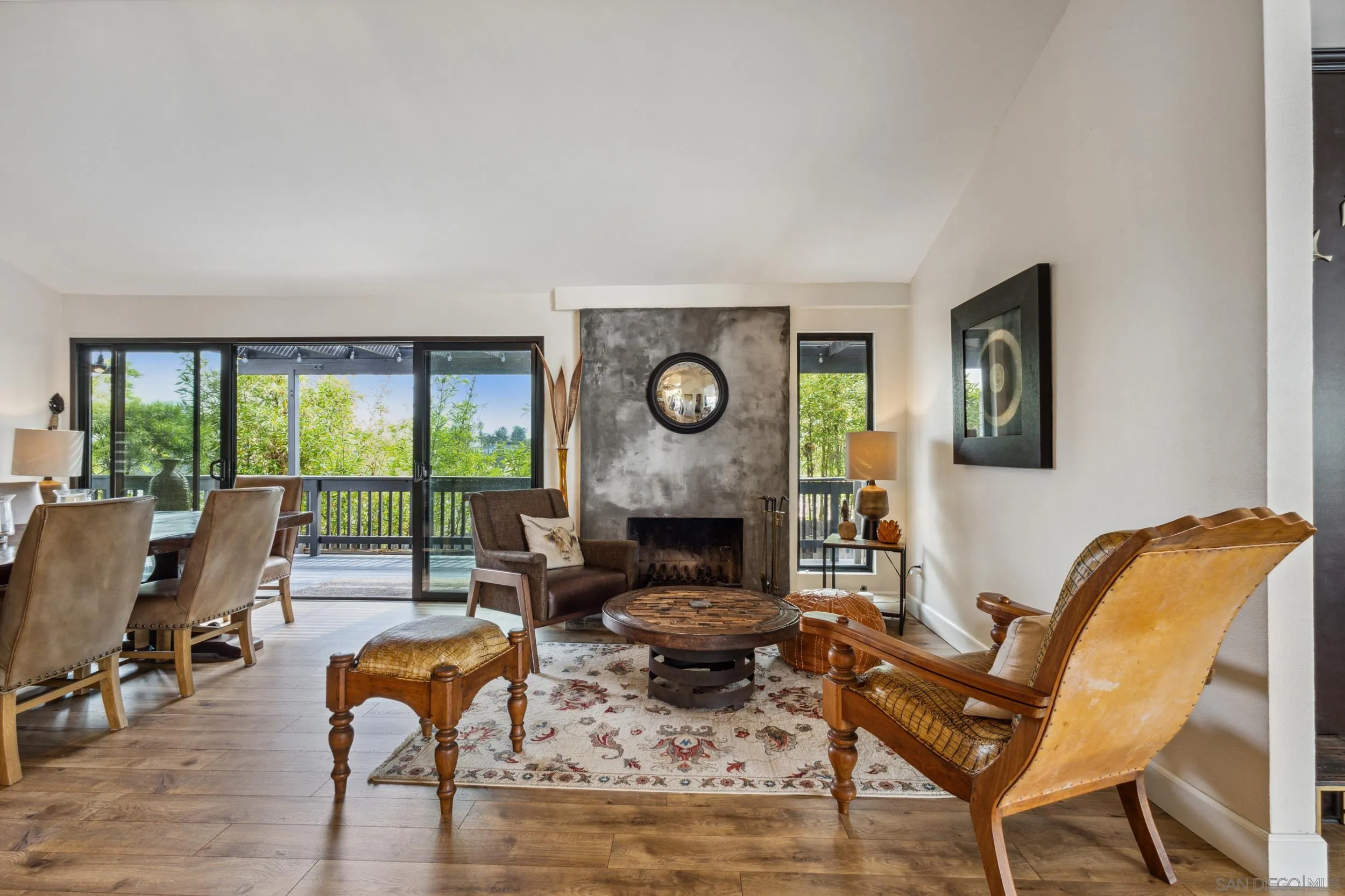 https://cdn.realtyfeed.com/cdn/127/250030435/ac9a9036290f5a261774d4fc050fb37c.webp