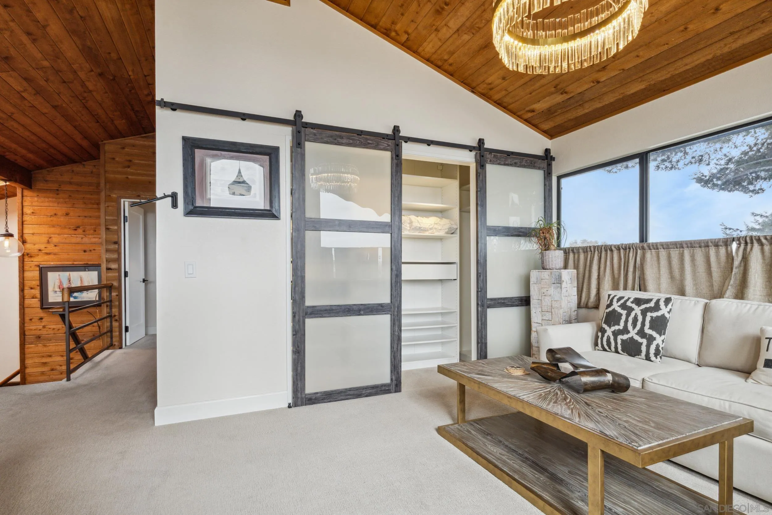 https://cdn.realtyfeed.com/cdn/127/250030435/de730c60d0fa9b30a76b77c7630e94b4.webp