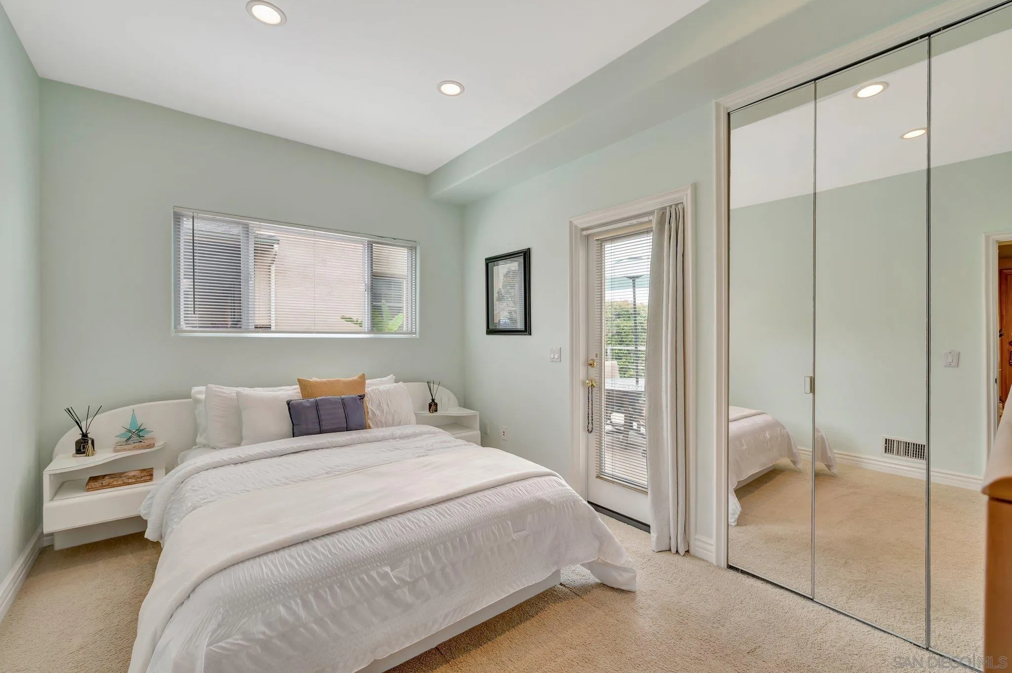 https://cdn.realtyfeed.com/cdn/127/250030437/b4713fe893c118d0105966db37df17e3.webp