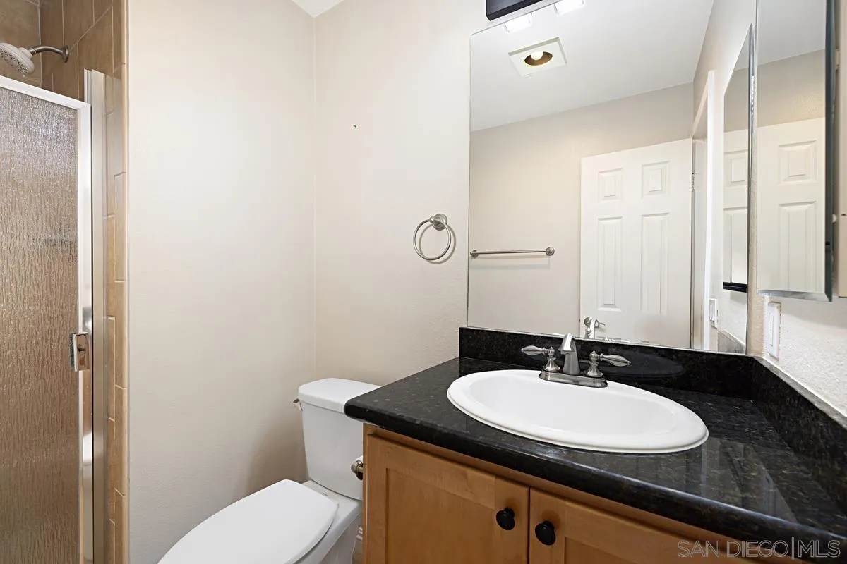 Photo #21: 250030438 Listing: Photo #21