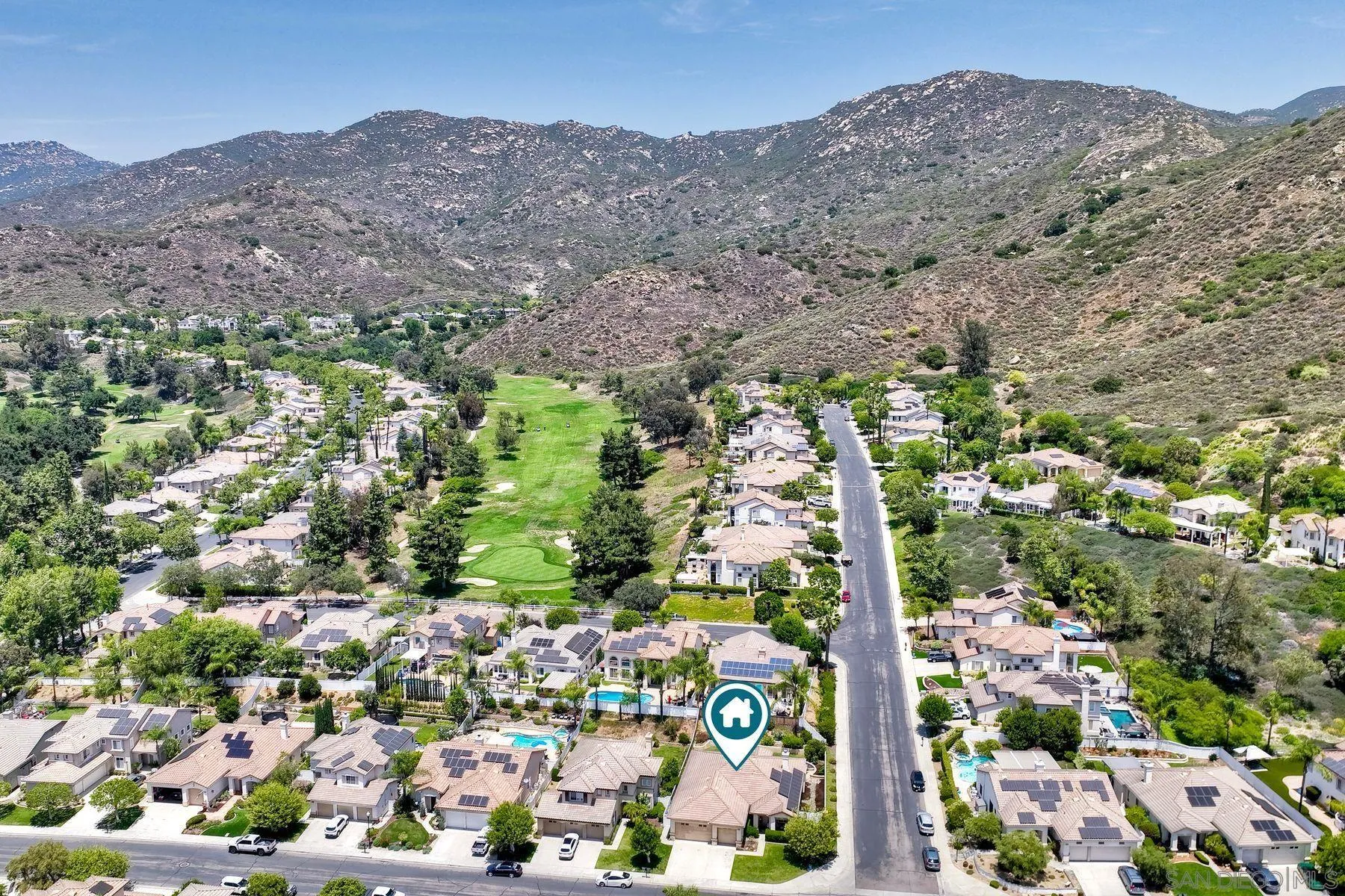 https://cdn.realtyfeed.com/cdn/127/250030451/1691b818cf2864879797c44f1a6f3d2d.webp