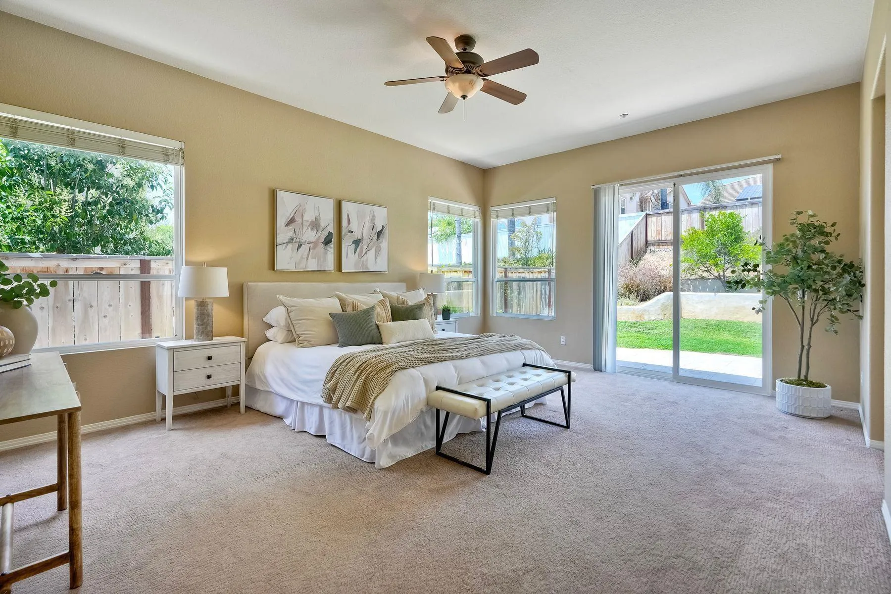 https://cdn.realtyfeed.com/cdn/127/250030451/4178f33b2b4eb04b5aaf2f06cd6de928.webp