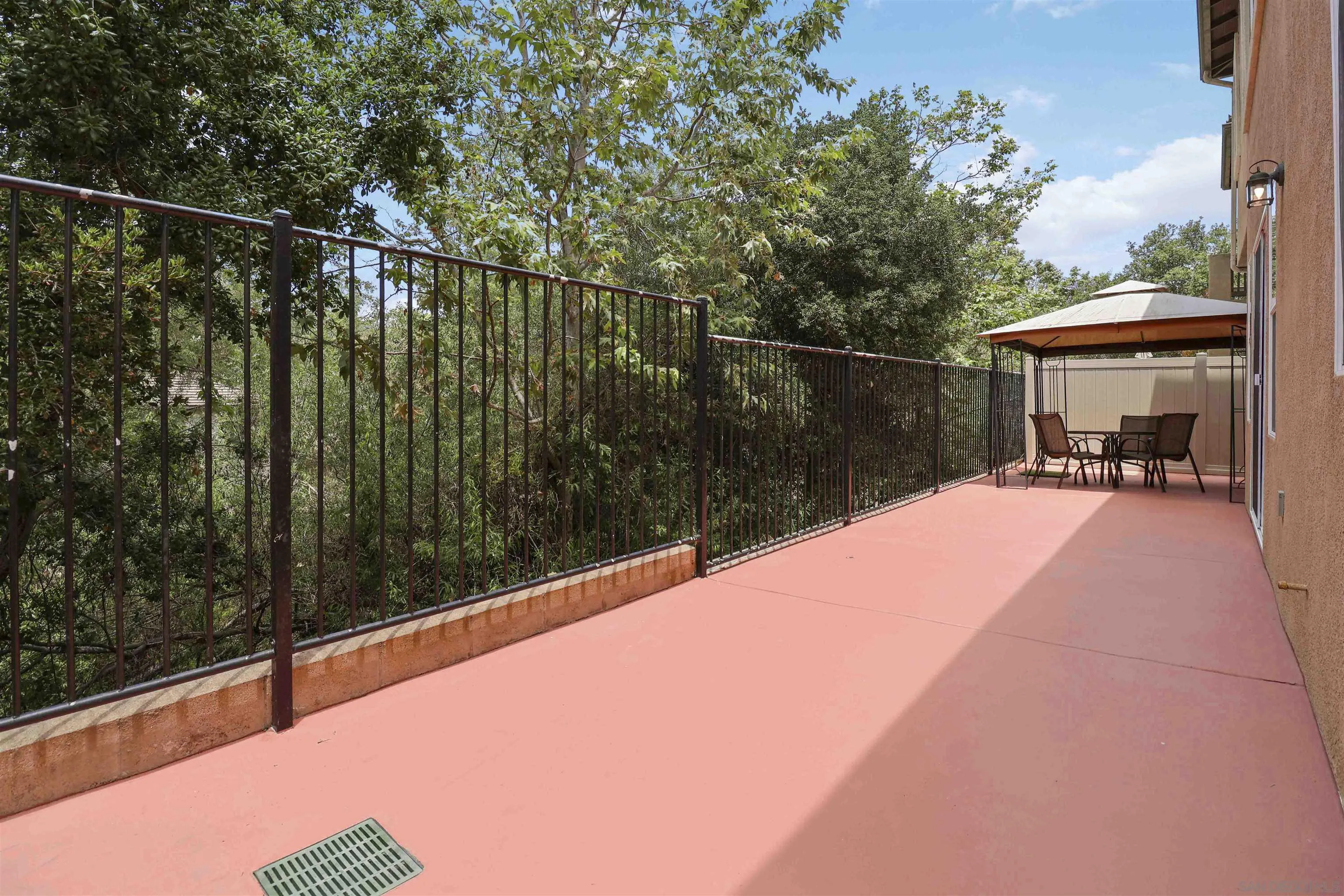 https://cdn.realtyfeed.com/cdn/127/250030452/7e5a46d5181d6e117409c4d486b13d3c.webp