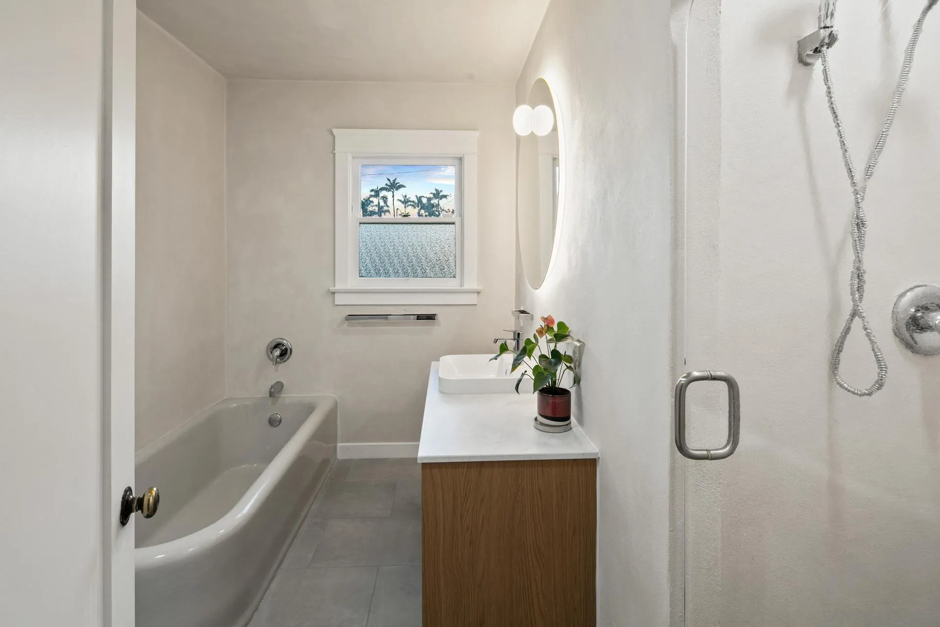 https://cdn.realtyfeed.com/cdn/127/250030454/301cb71c8081e2b8e5c6f9681d9a9979.webp