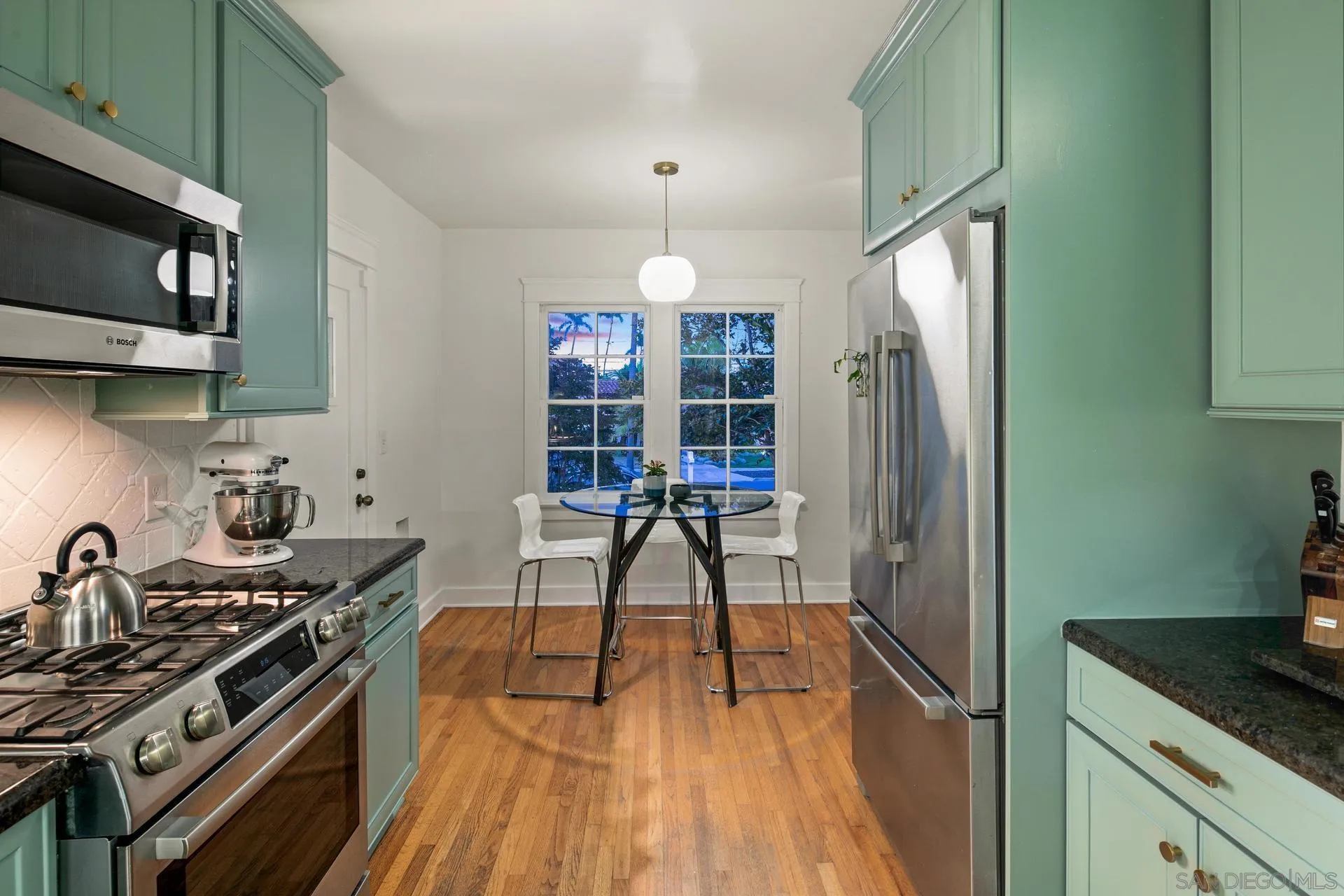 https://cdn.realtyfeed.com/cdn/127/250030454/bf5d9faf8c2d9e0f9b2d412f9e64bab1.webp