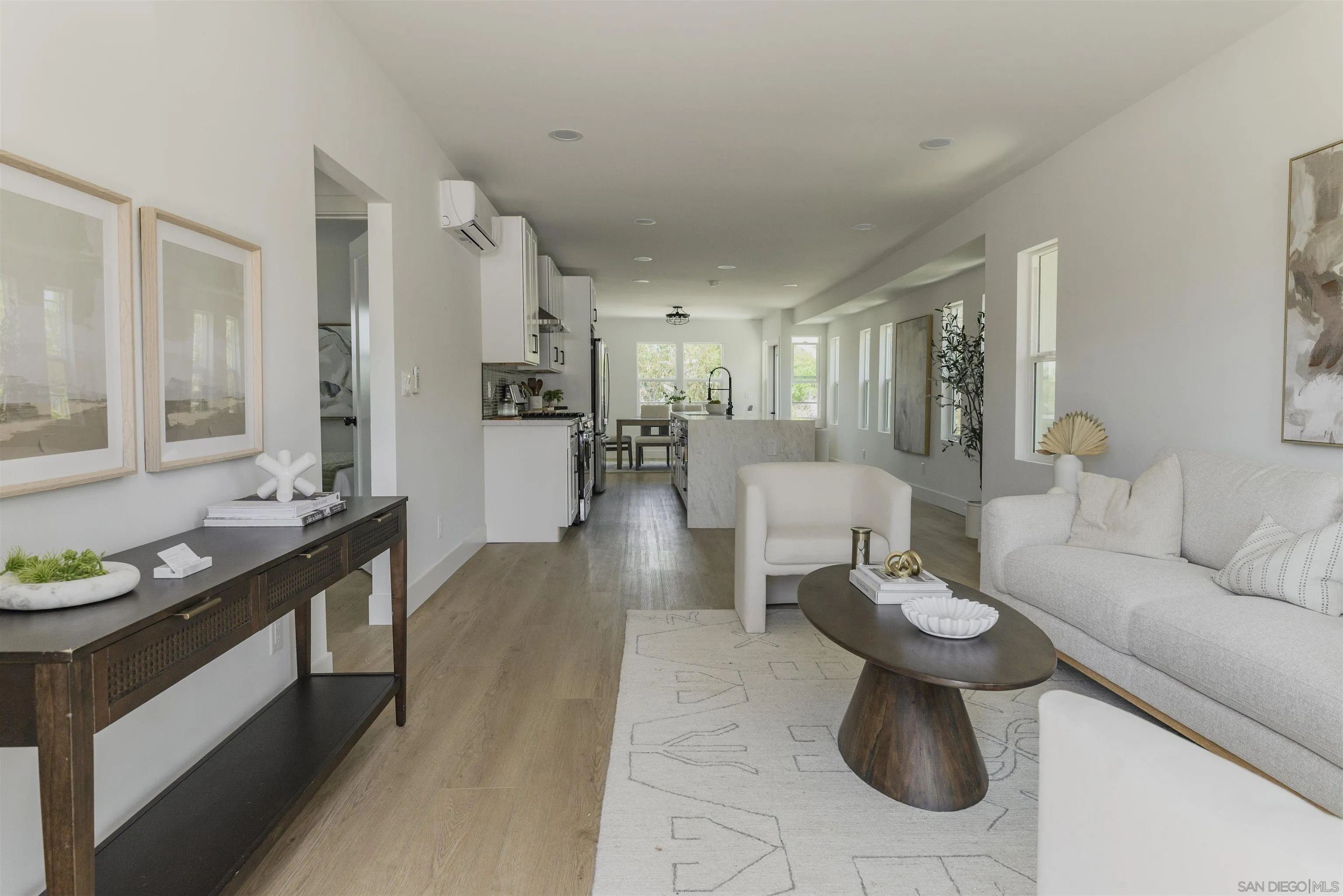 https://cdn.realtyfeed.com/cdn/127/250030462/2bcdadd8fcbeec067a714691e6ae3cd9.webp