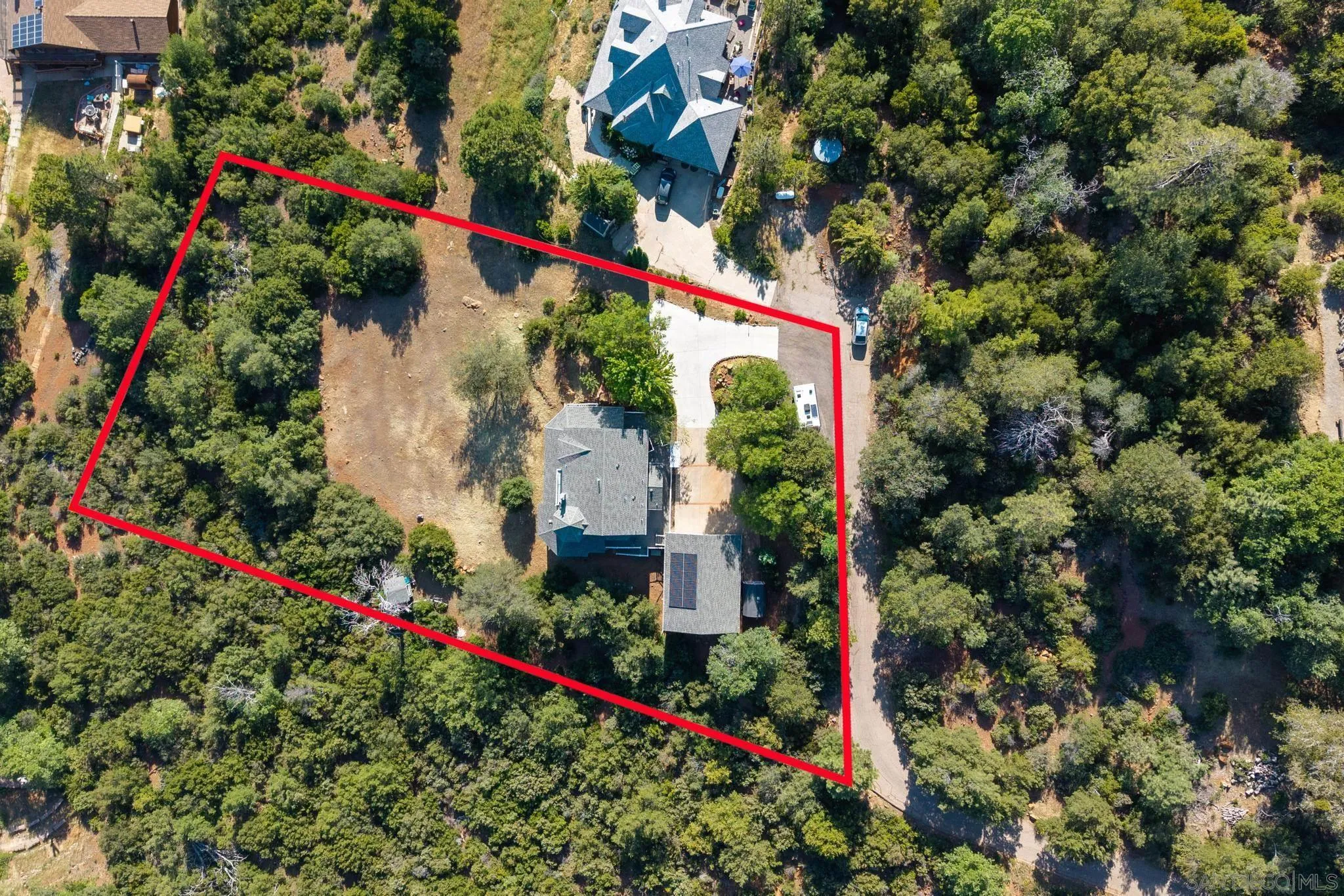 https://cdn.realtyfeed.com/cdn/127/250030469/017ba1fe93ba1efad95d1fafa144f885.webp