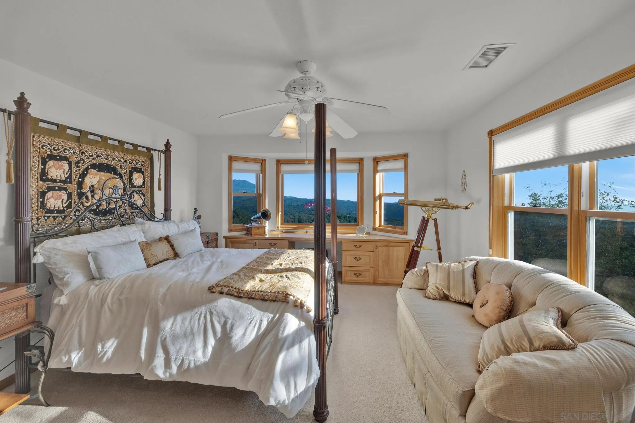 https://cdn.realtyfeed.com/cdn/127/250030469/54d0d68b46af5f3c487628f805cdd76f.webp