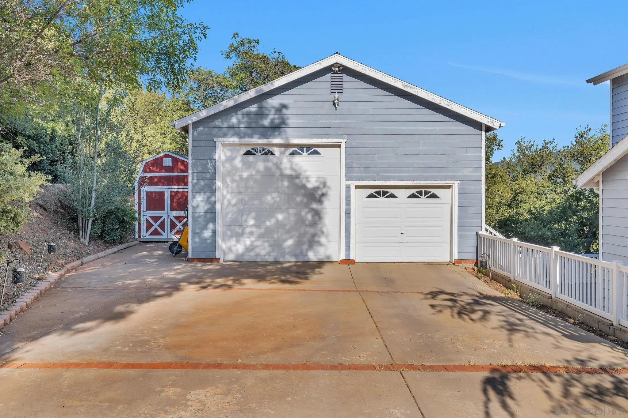 https://cdn.realtyfeed.com/cdn/127/250030469/f516680fd830fa7c7b63cb11cee63897.webp