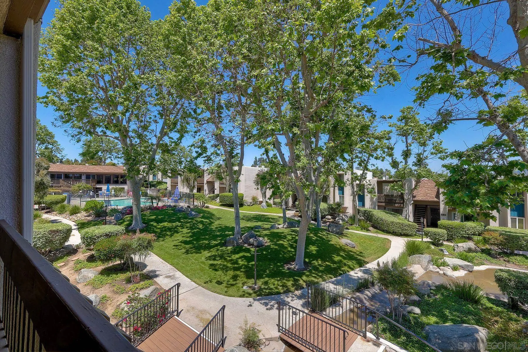 Photo #3: 250030495 Listing 