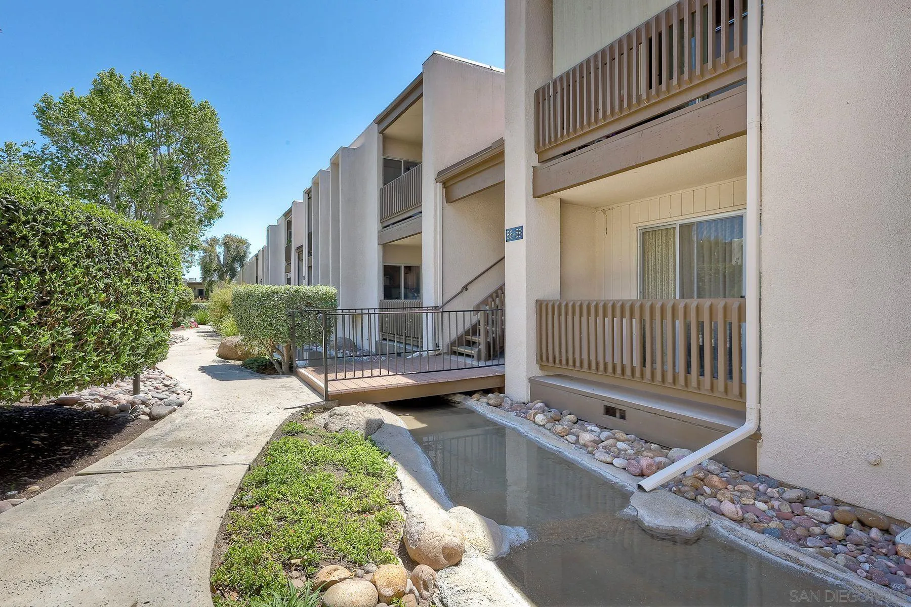 Photo #4: 250030495 Listing 