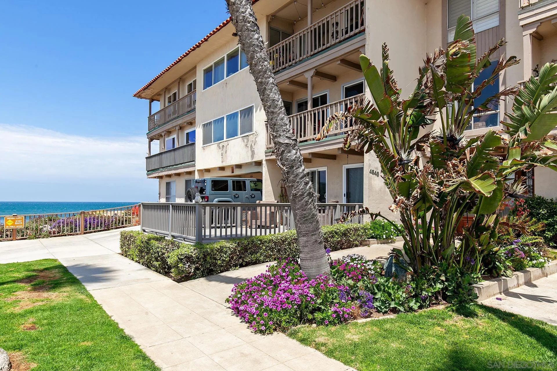 Photo #2: 250030505 Listing 