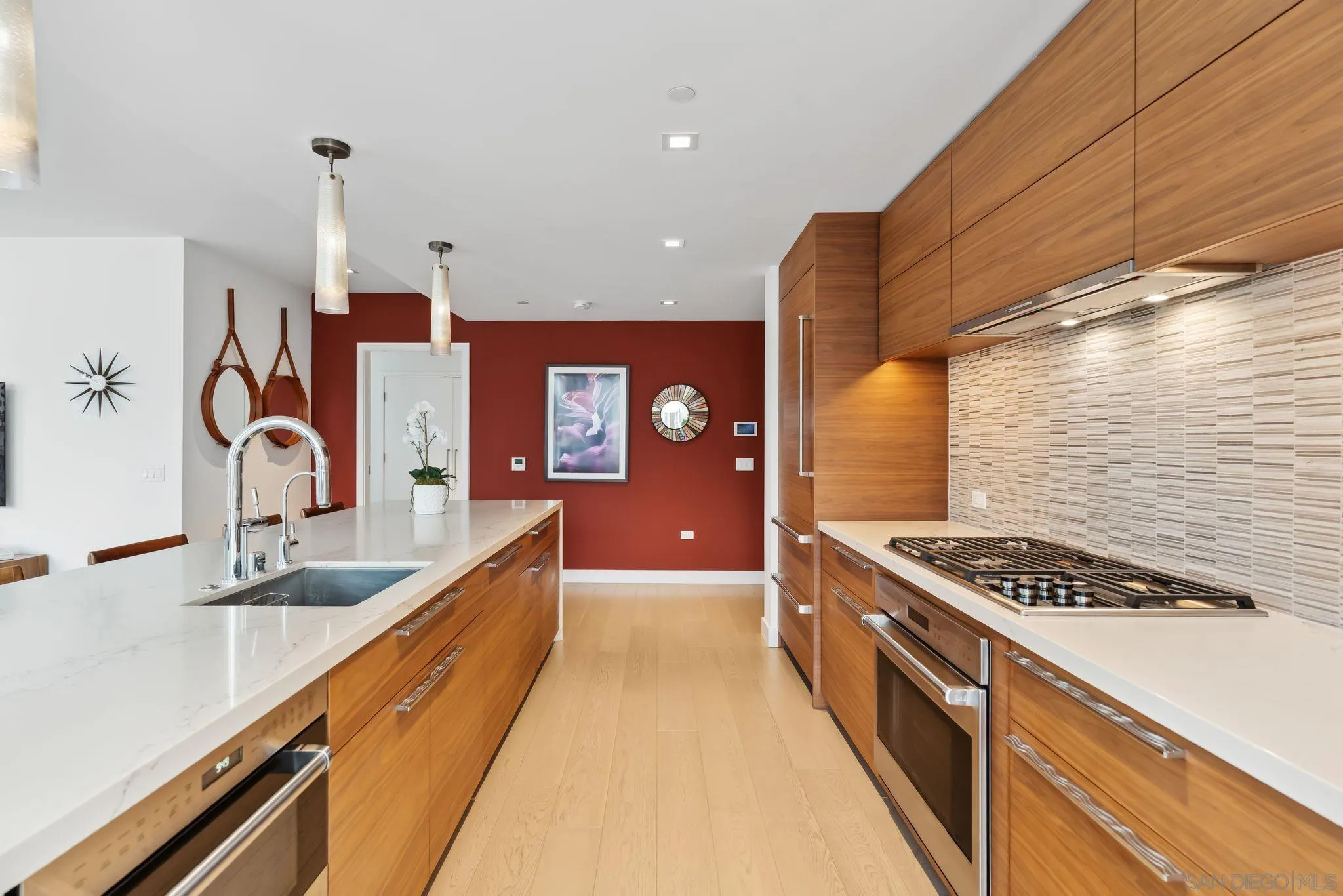 Photo #12: 250030510 Listing: Photo #12