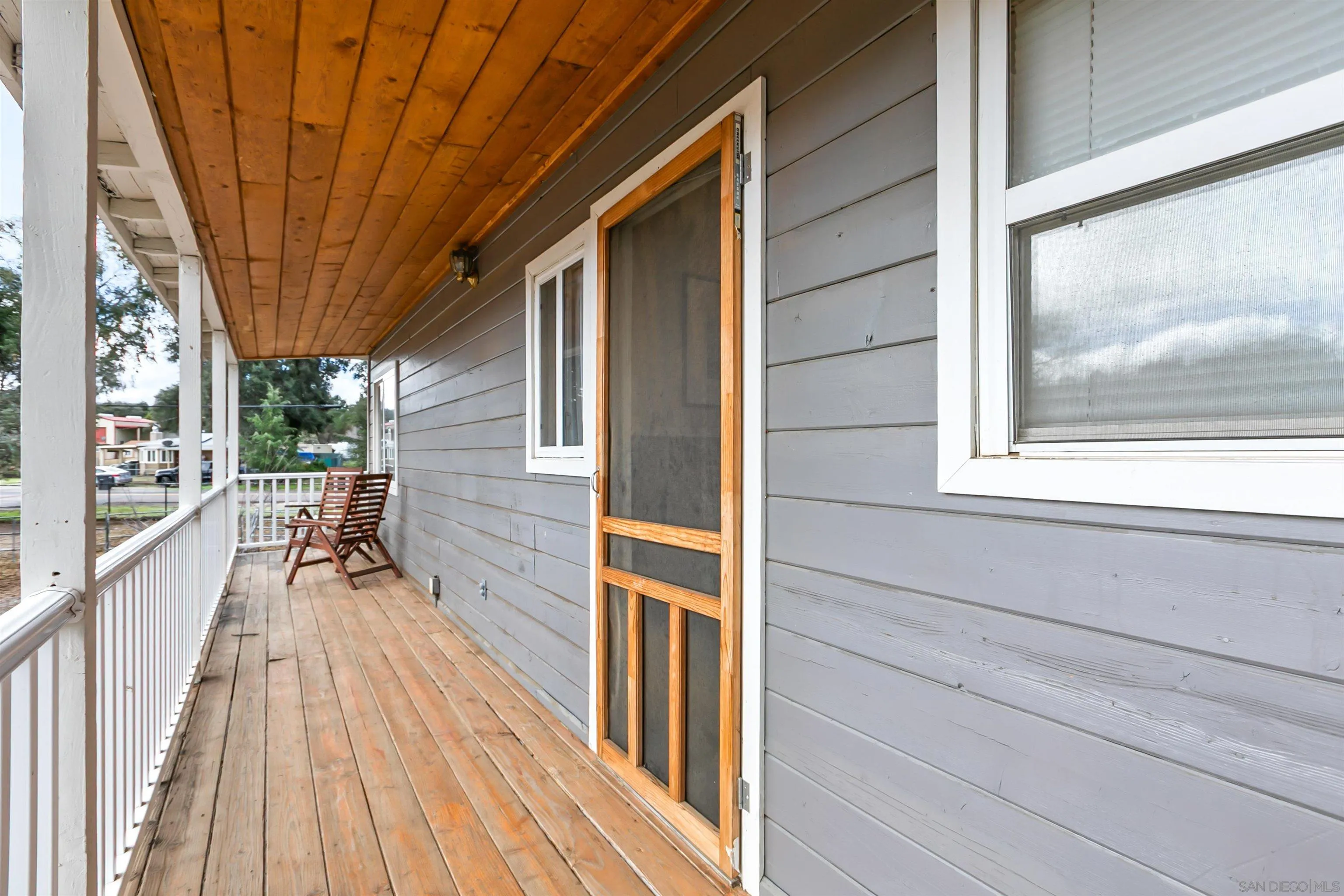 https://cdn.realtyfeed.com/cdn/127/250030511/9575d78d0347ae1bef2574a39c53eb17.webp