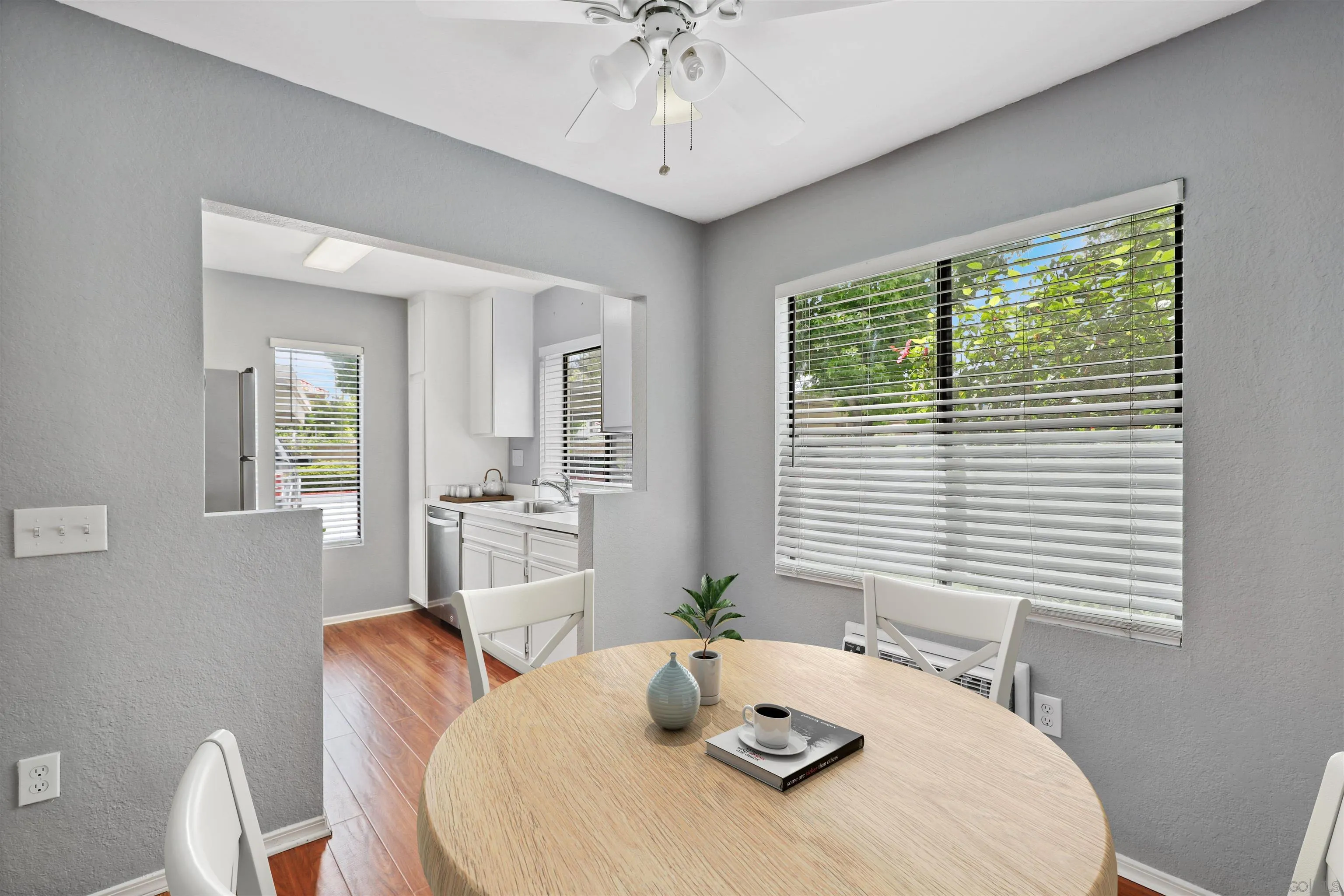 Photo #4: 250030512 Listing 