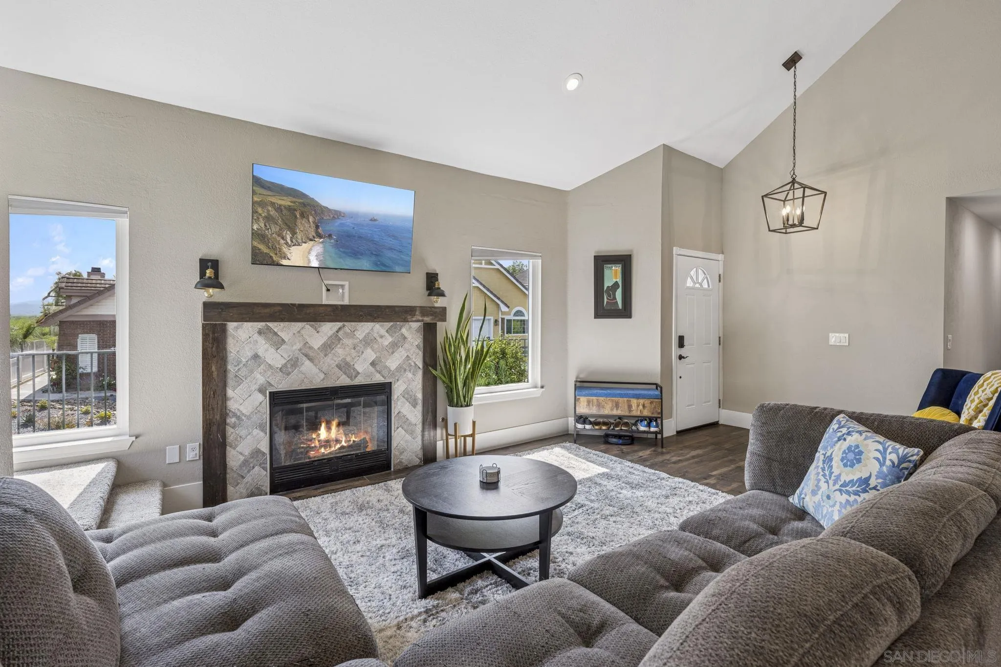 https://cdn.realtyfeed.com/cdn/127/250030522/0ff377e3b94475fe8874b4524ac6e6da.webp