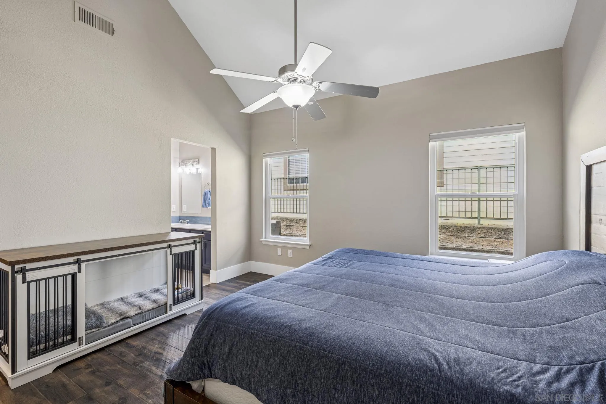 https://cdn.realtyfeed.com/cdn/127/250030522/a3326b0666950f3ae079690d85acd9f1.webp