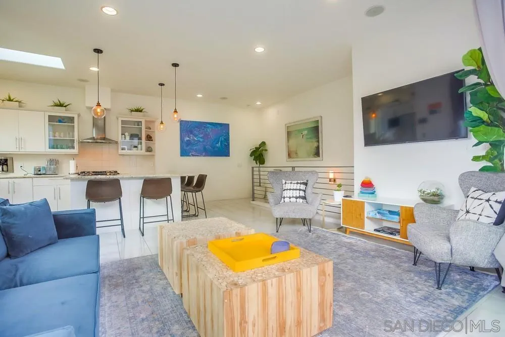 Photo #6: 250030536 Listing 