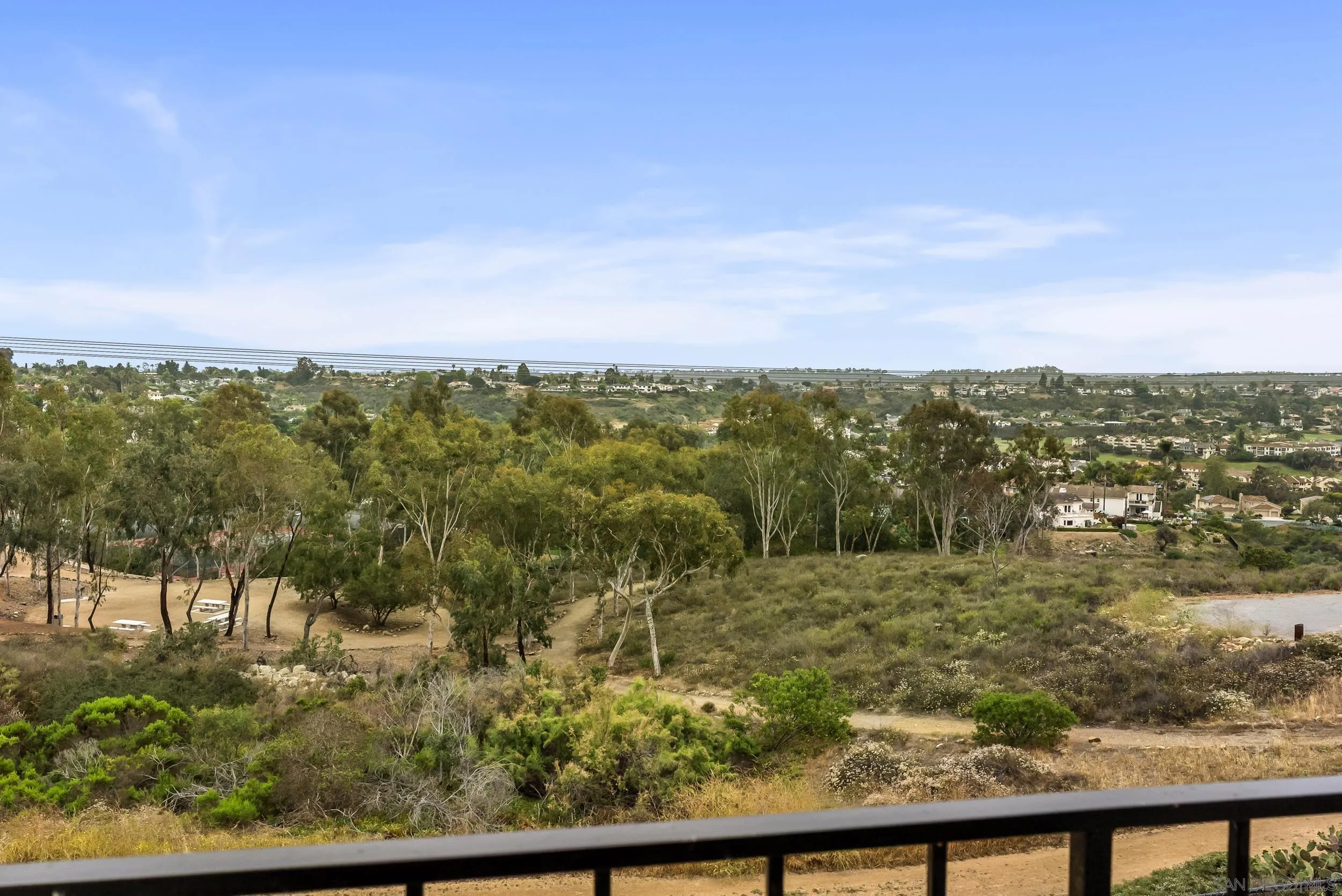 Photo #7: 250030559 Listing: Photo #7