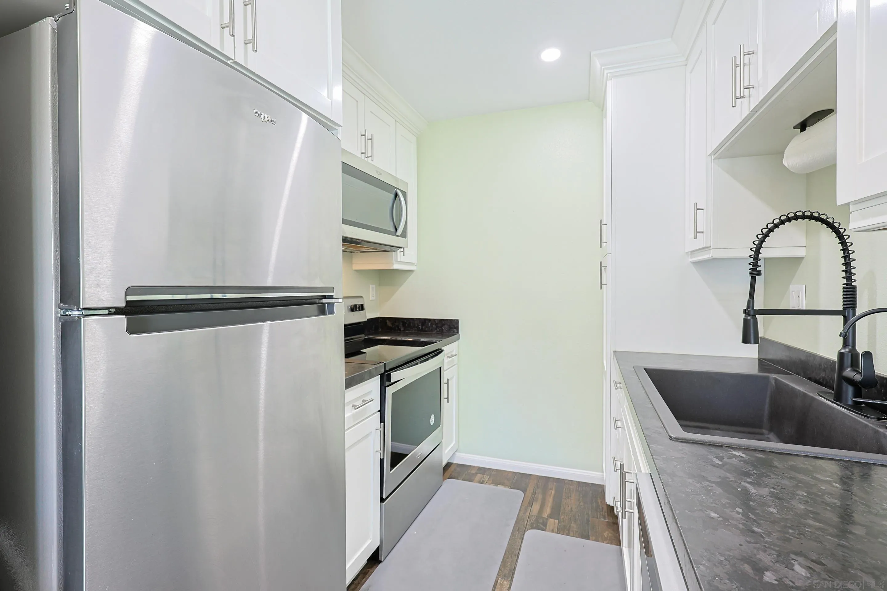 Photo #19: 250030574 Listing: Photo #19