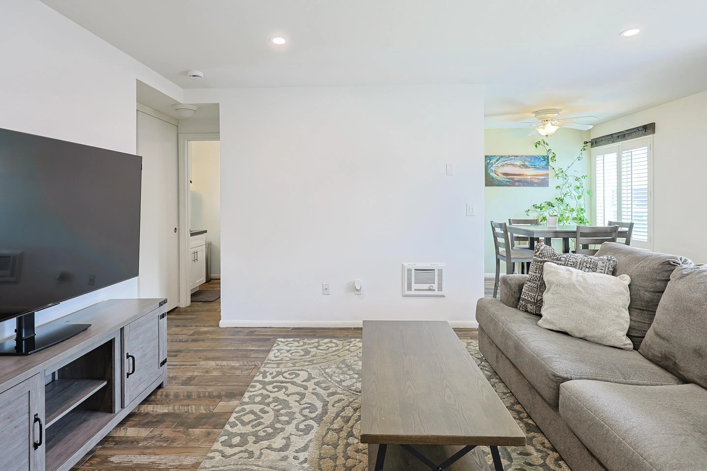 Photo #13: 250030574 Listing: Photo #13
