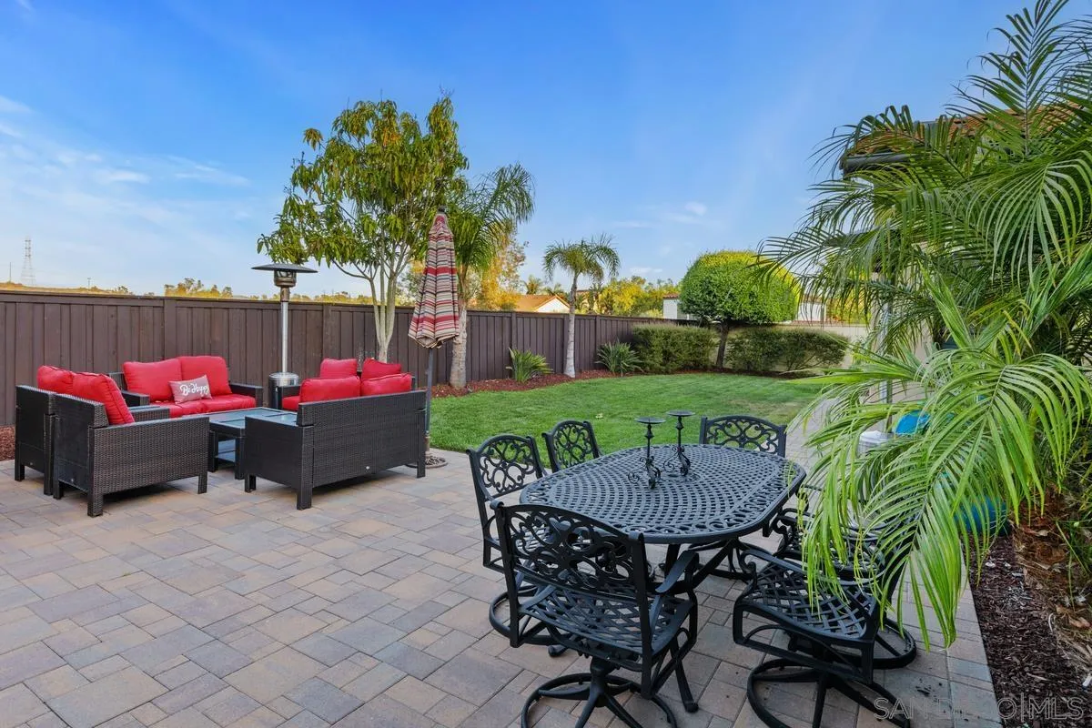 https://cdn.realtyfeed.com/cdn/127/250030585/48cbaed113c88a94c81fdf5e109c012d.webp