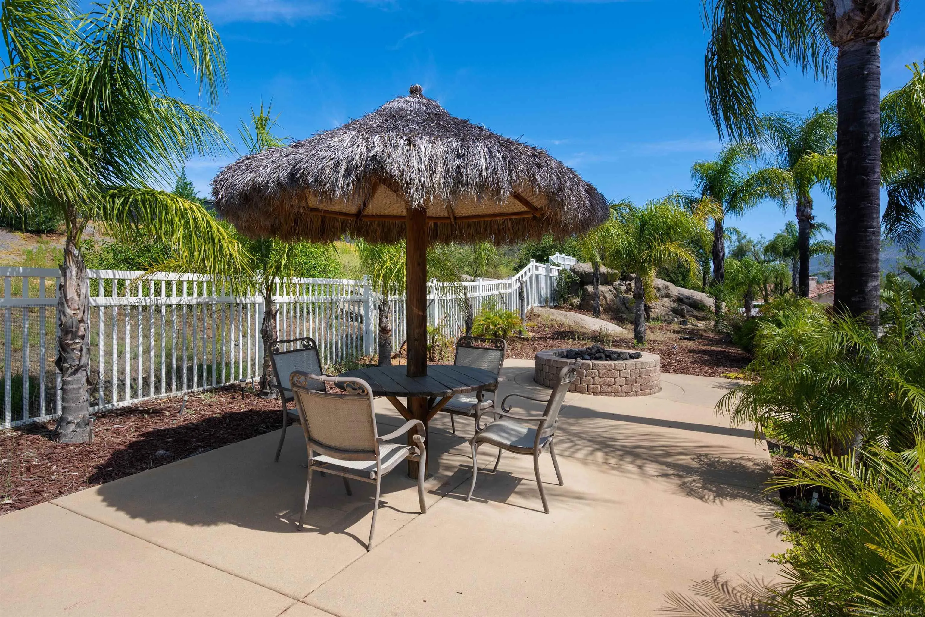 https://cdn.realtyfeed.com/cdn/127/250030592/62a64ea276e5a0716a2f0e4a8b5237c7.webp