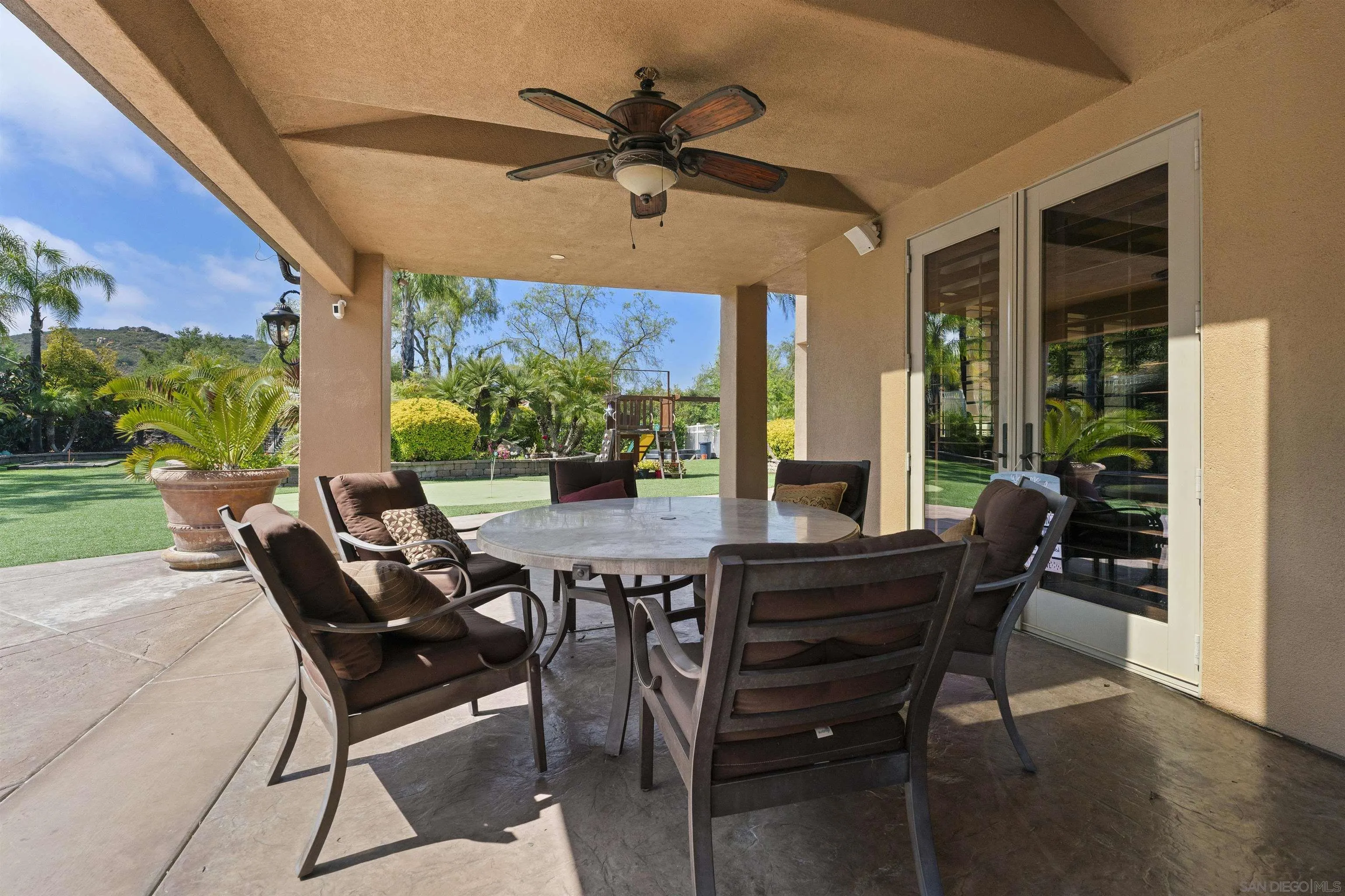 https://cdn.realtyfeed.com/cdn/127/250030592/8a7a7bf4b848f4f23b186fcc79162ca4.webp