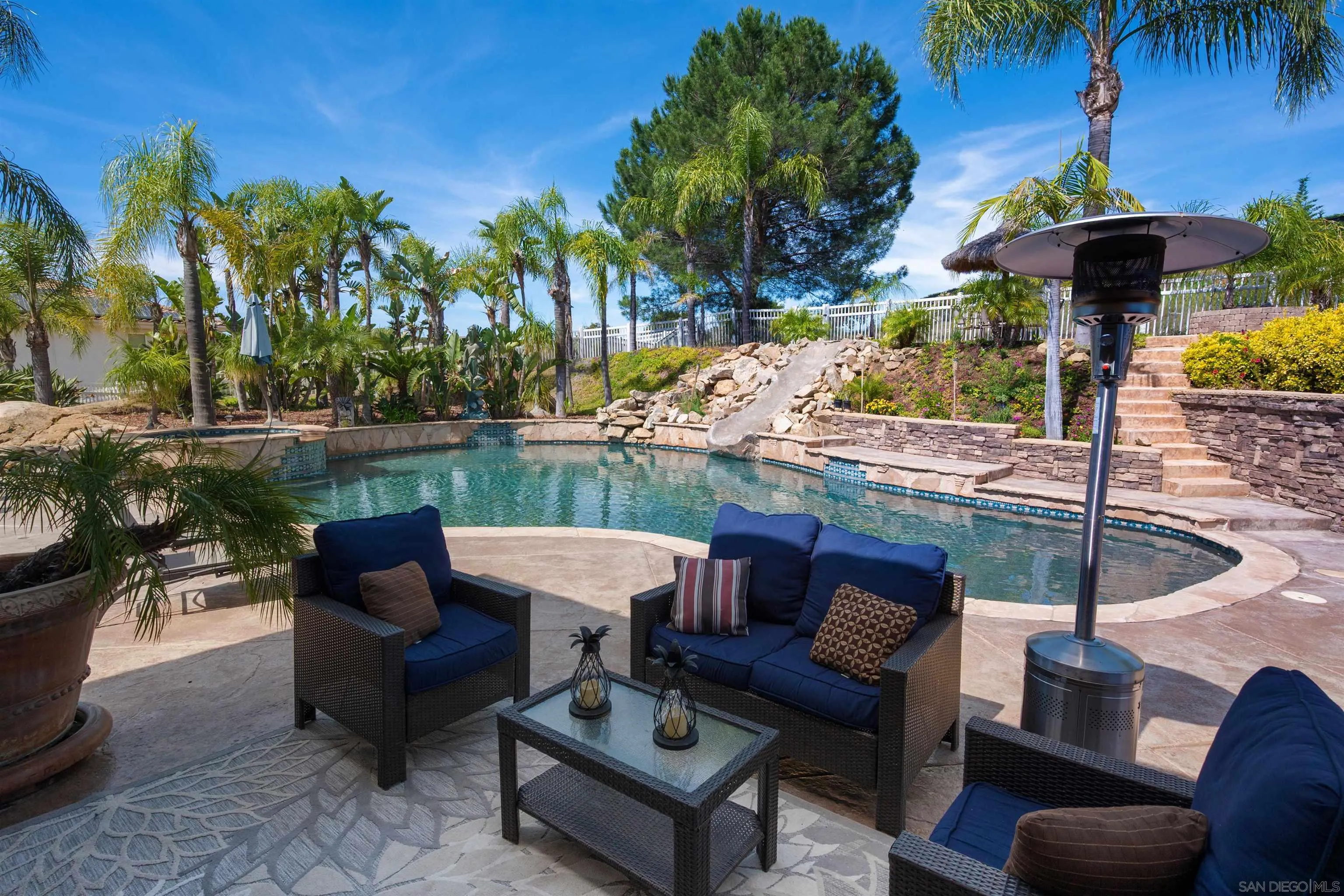 https://cdn.realtyfeed.com/cdn/127/250030592/a472bf5678f69d28ea652a3943cd2ba5.webp