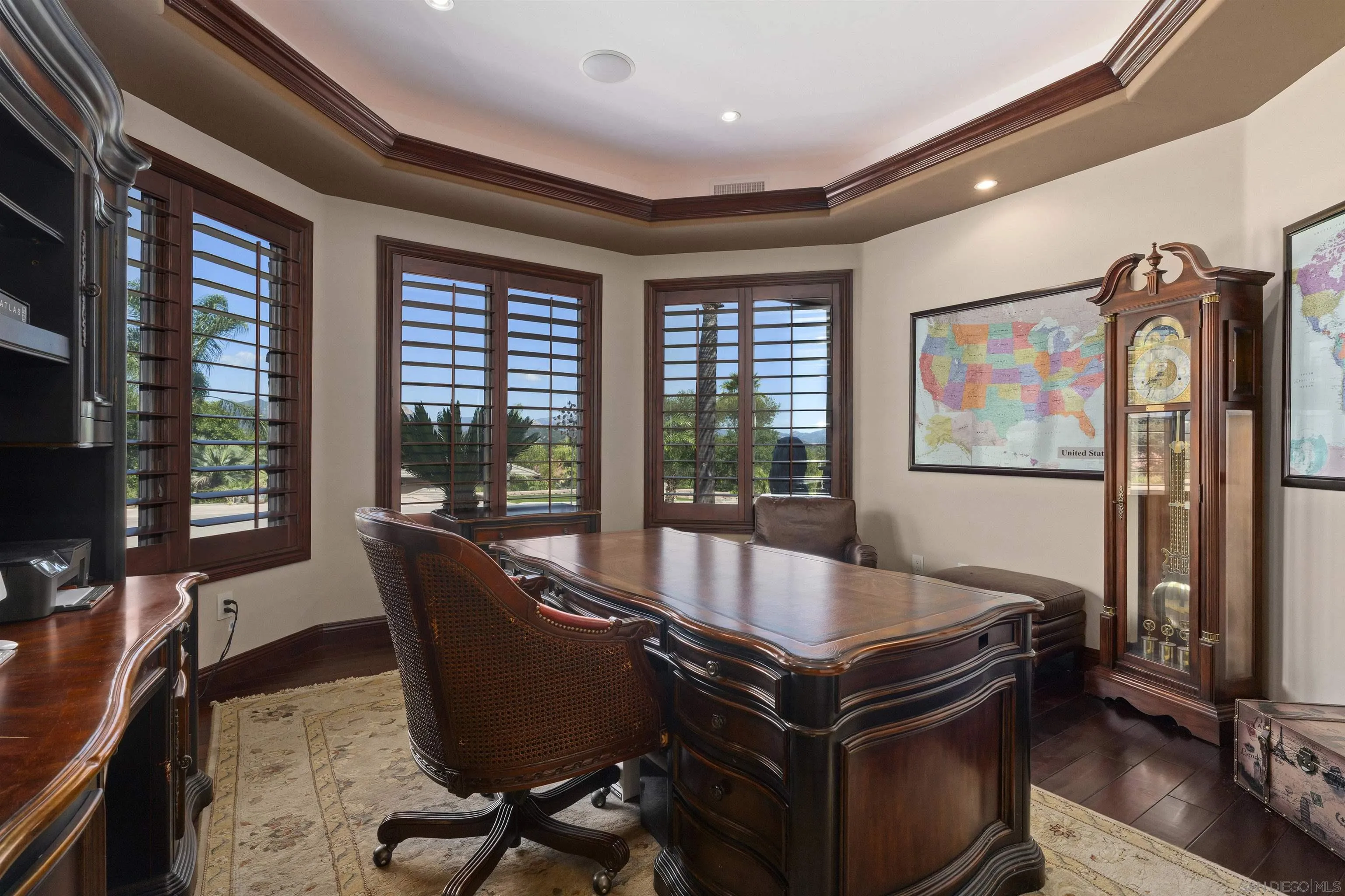 https://cdn.realtyfeed.com/cdn/127/250030592/df14696bfd711d4bc38e5cb01c9e6da2.webp